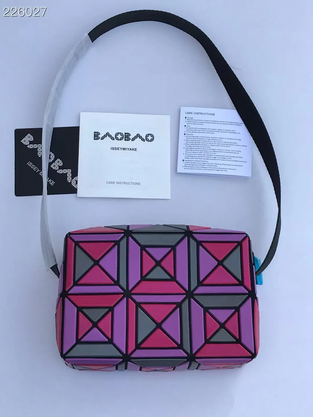 Сумки На Ремне Женские Issey Miyake 18389