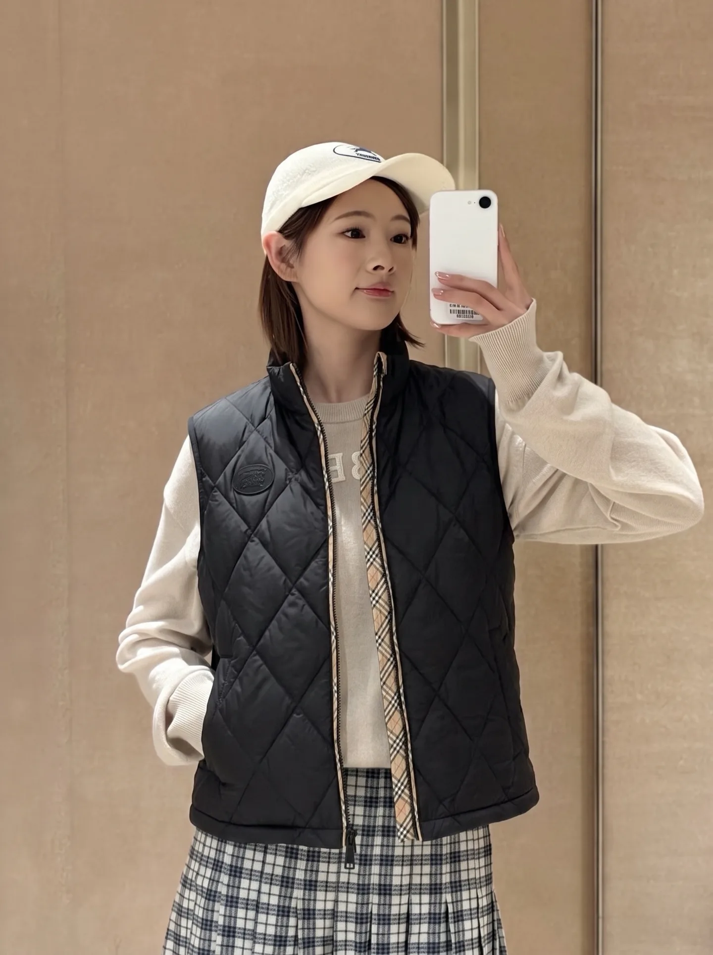 Жилеты Женские Burberry 18713462