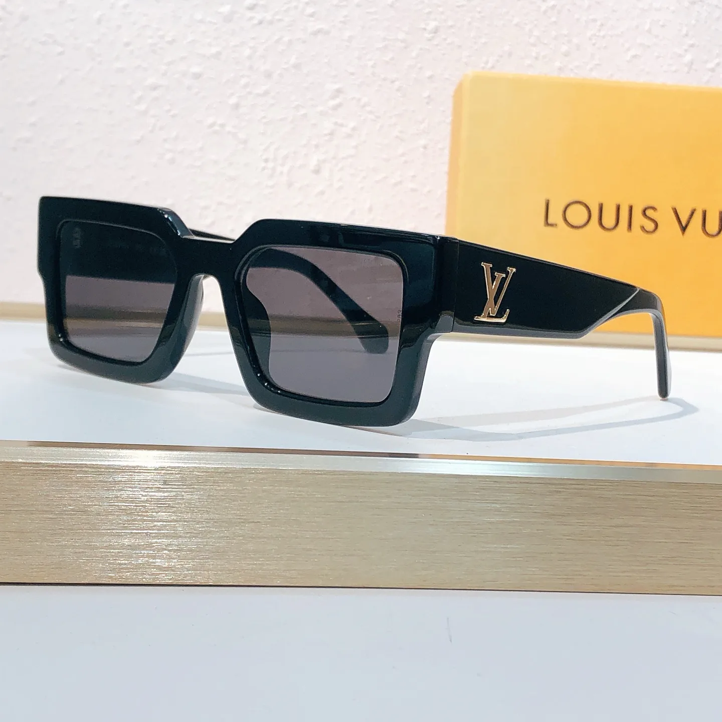 Очки Louis Vuitton 5037354