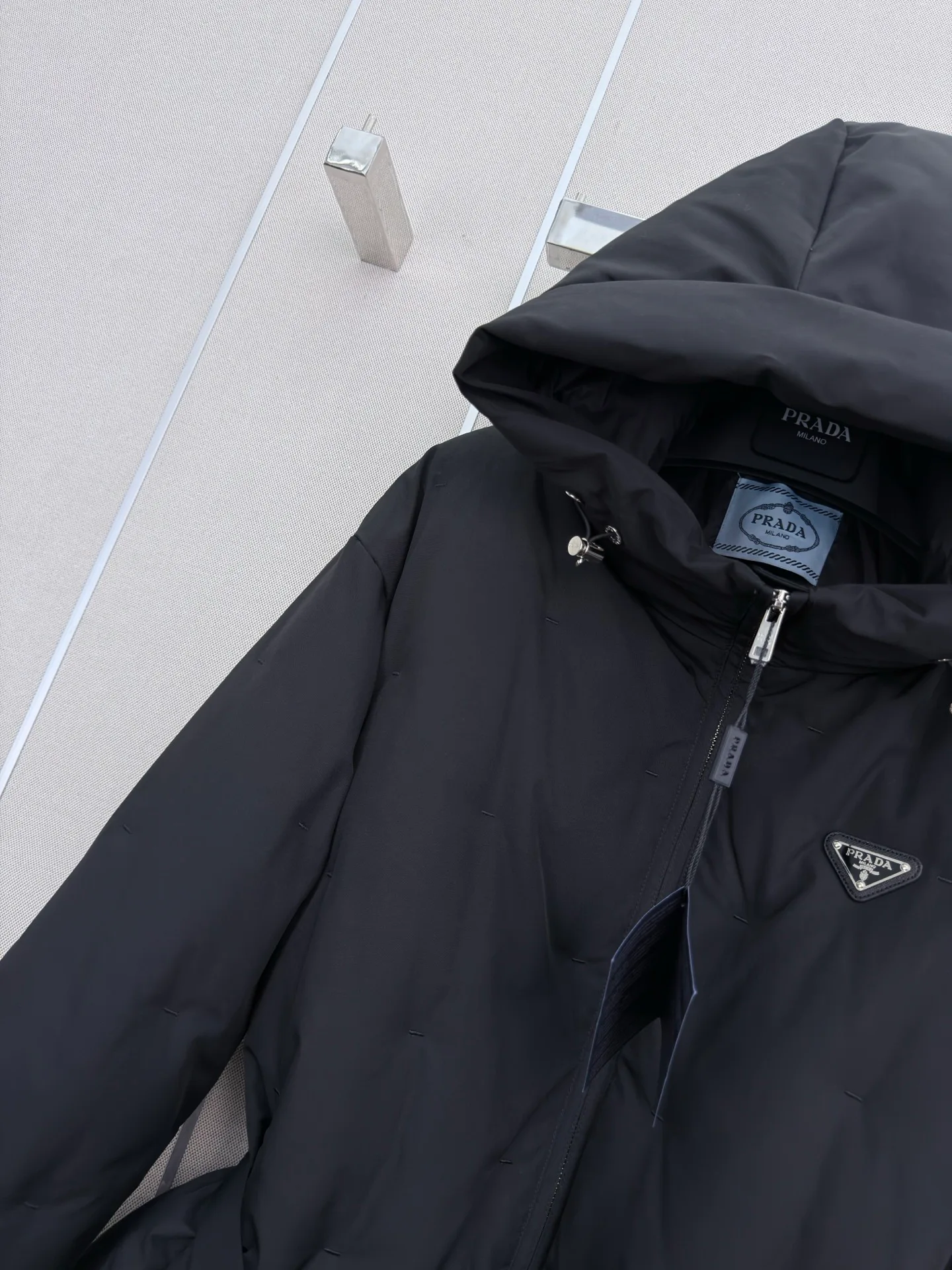 Куртки И Пуховики Женские Prada 18226286