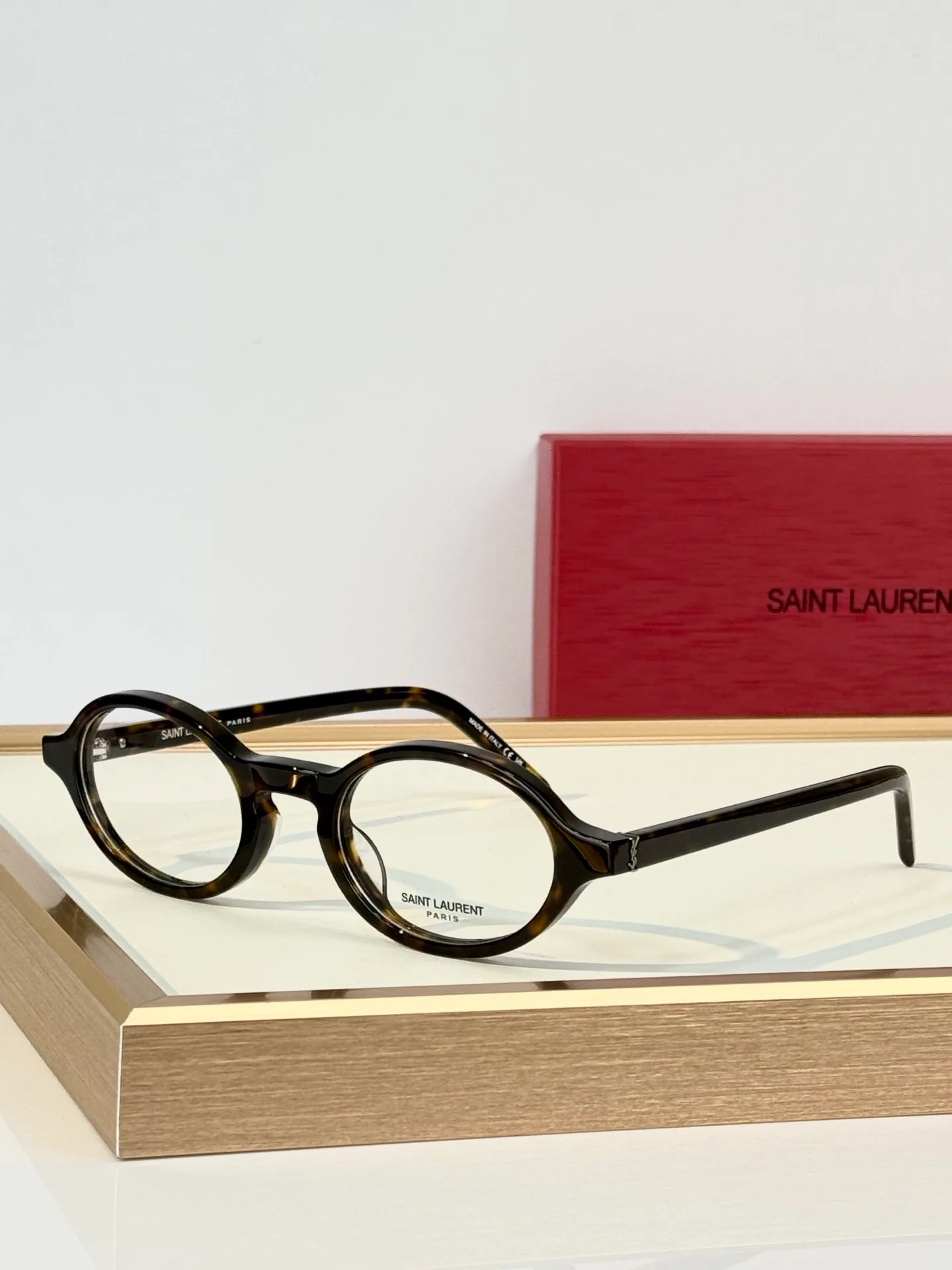 Очки Saint Laurent 18201393