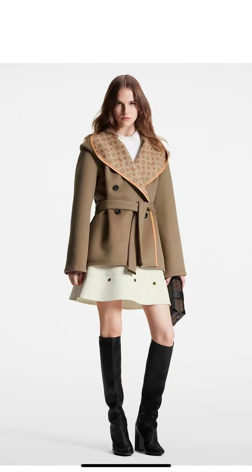 Пальто Женские Louis Vuitton 669745