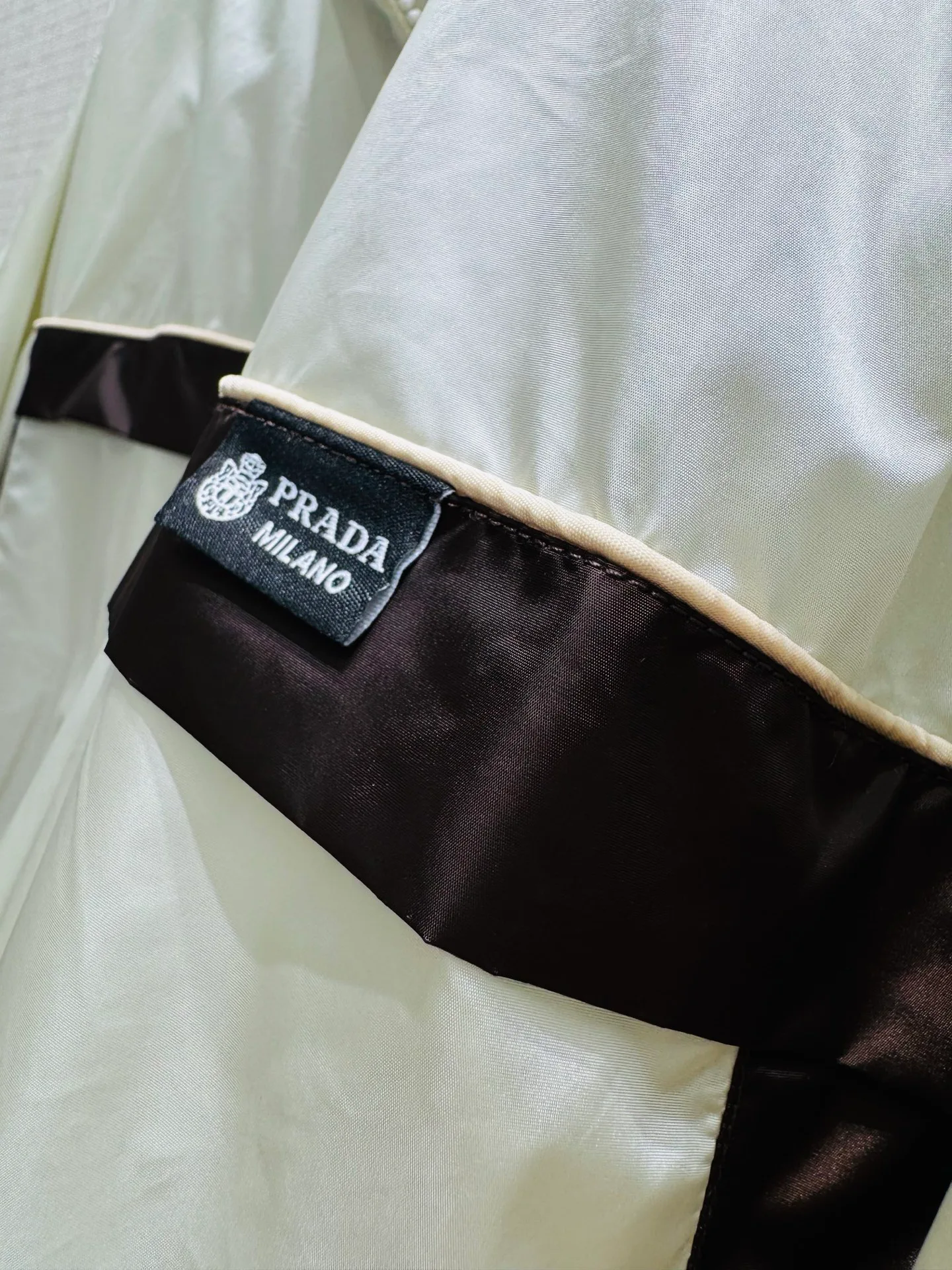 Куртки И Пуховики Женские Prada 18204517