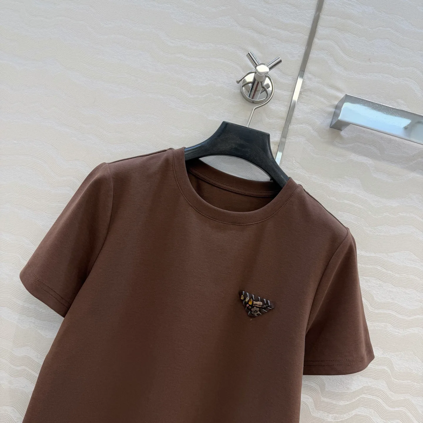 Футболки Женские Prada 10529314