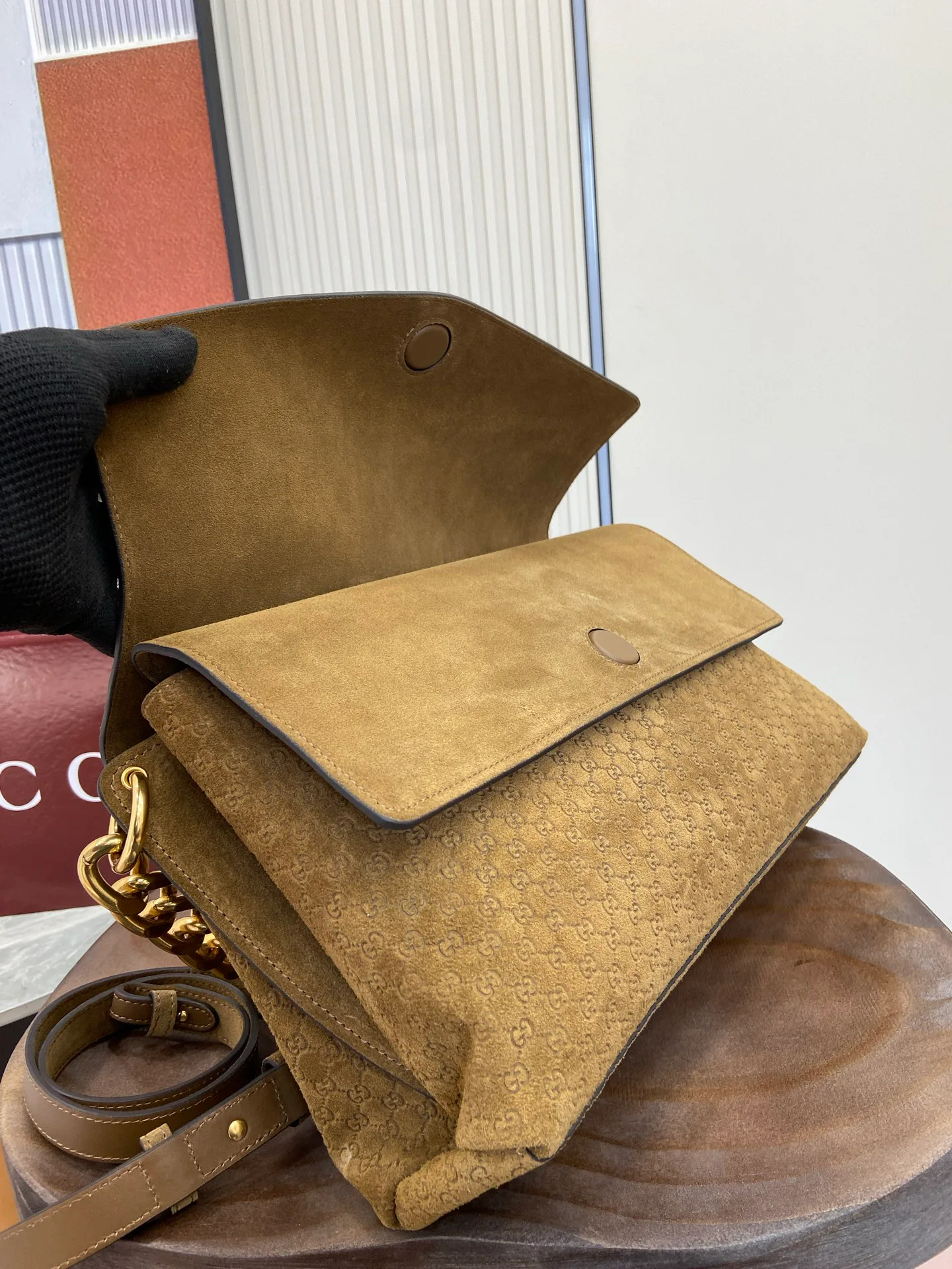 Классические Сумки Женские Gucci 11488251