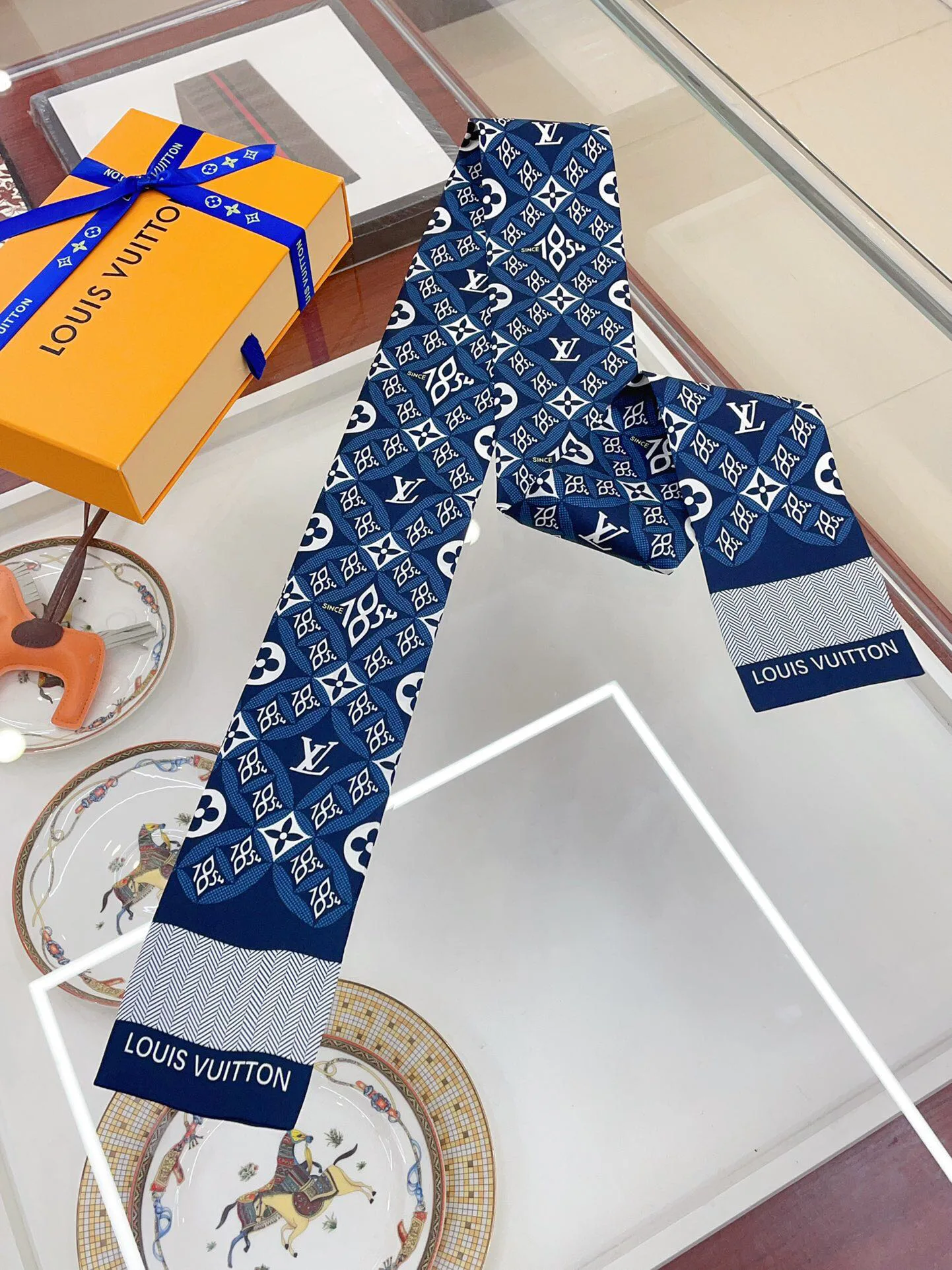 Шарфы Louis Vuitton 15379