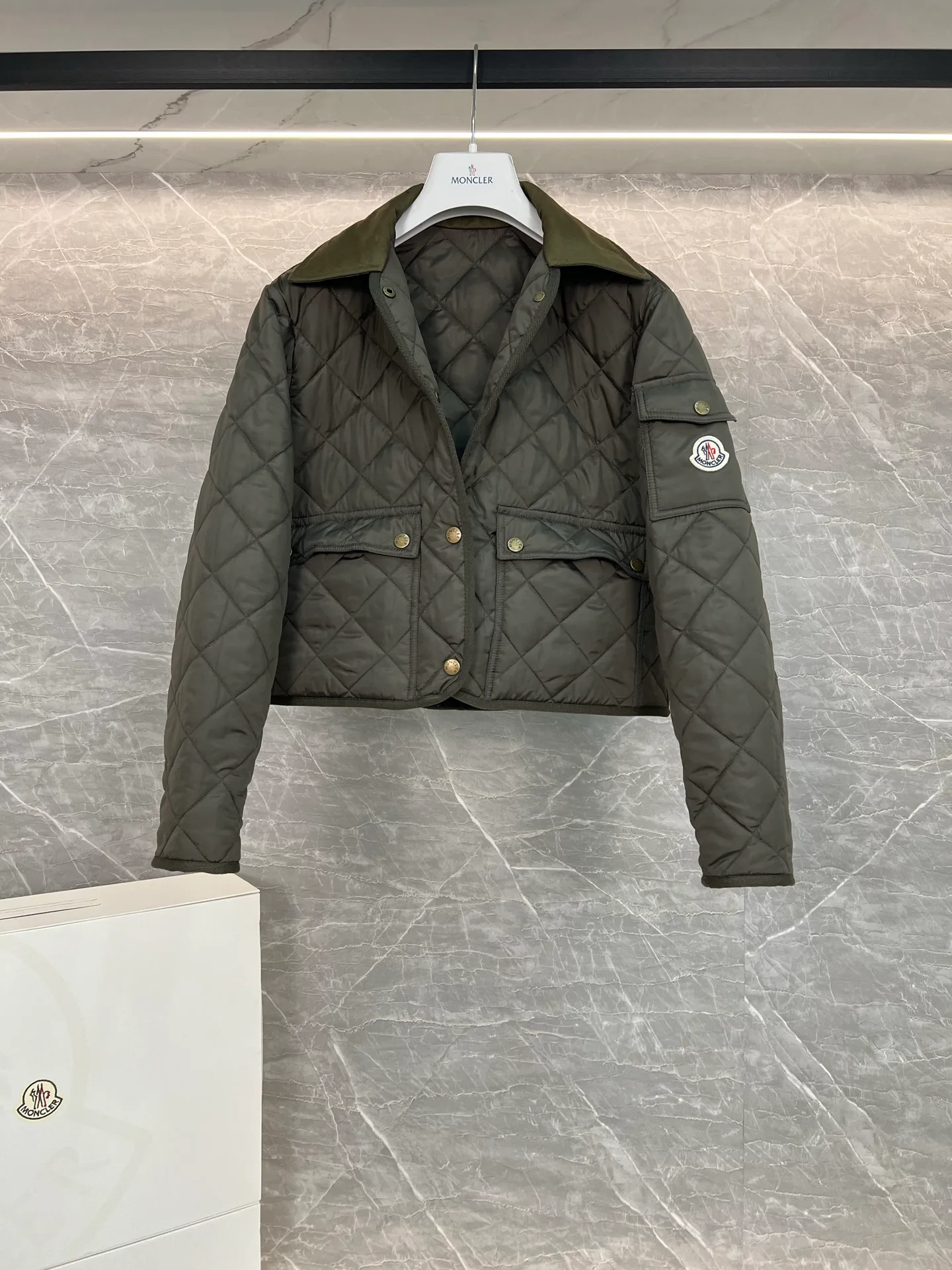 Куртки И Пуховики Женские Moncler 78104