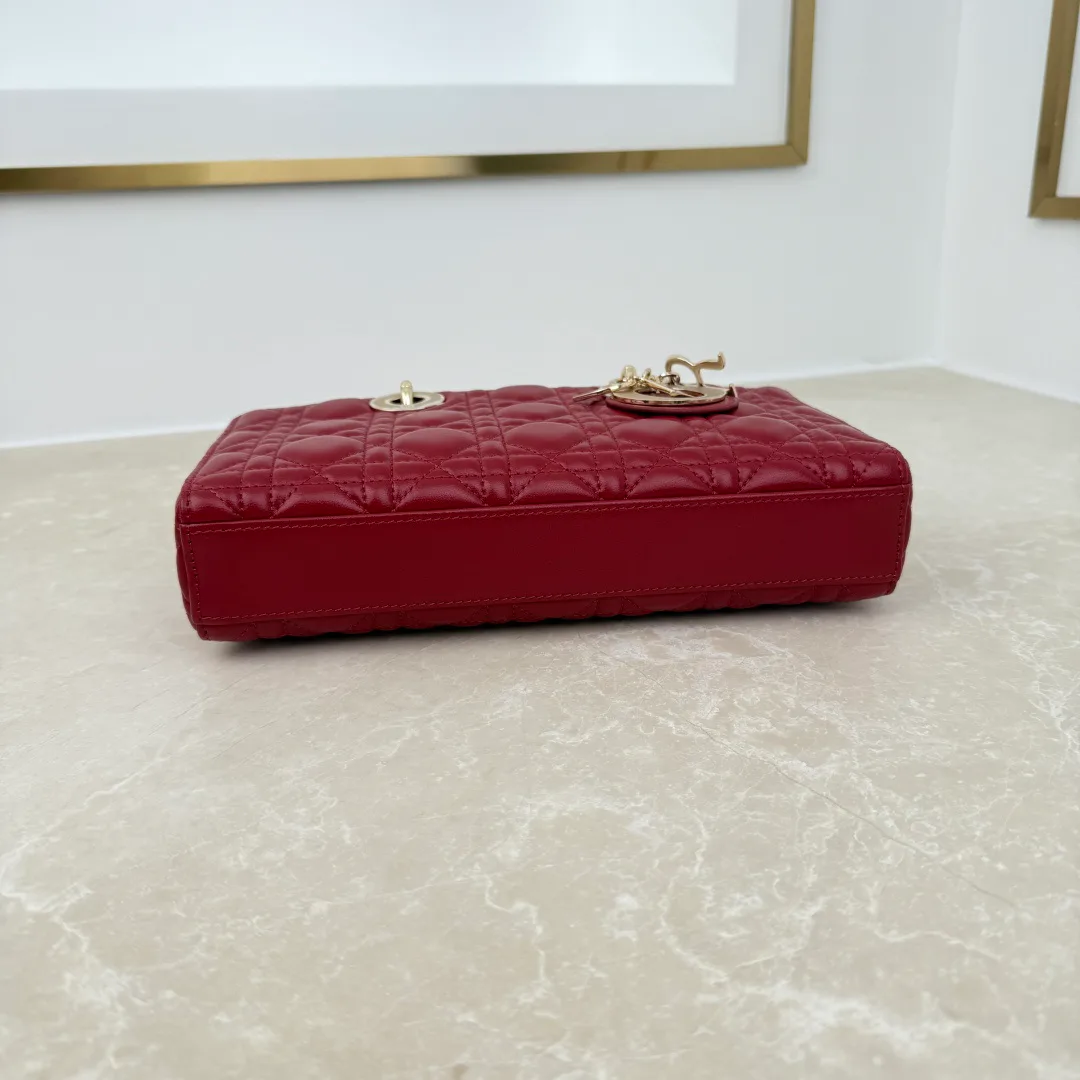 Классические Сумки Женские Christian Dior 18116296