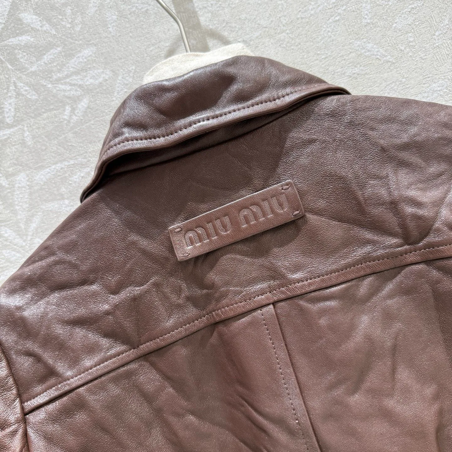 Кожаные Куртки И Дублёнки Женские Miu Miu 18172603