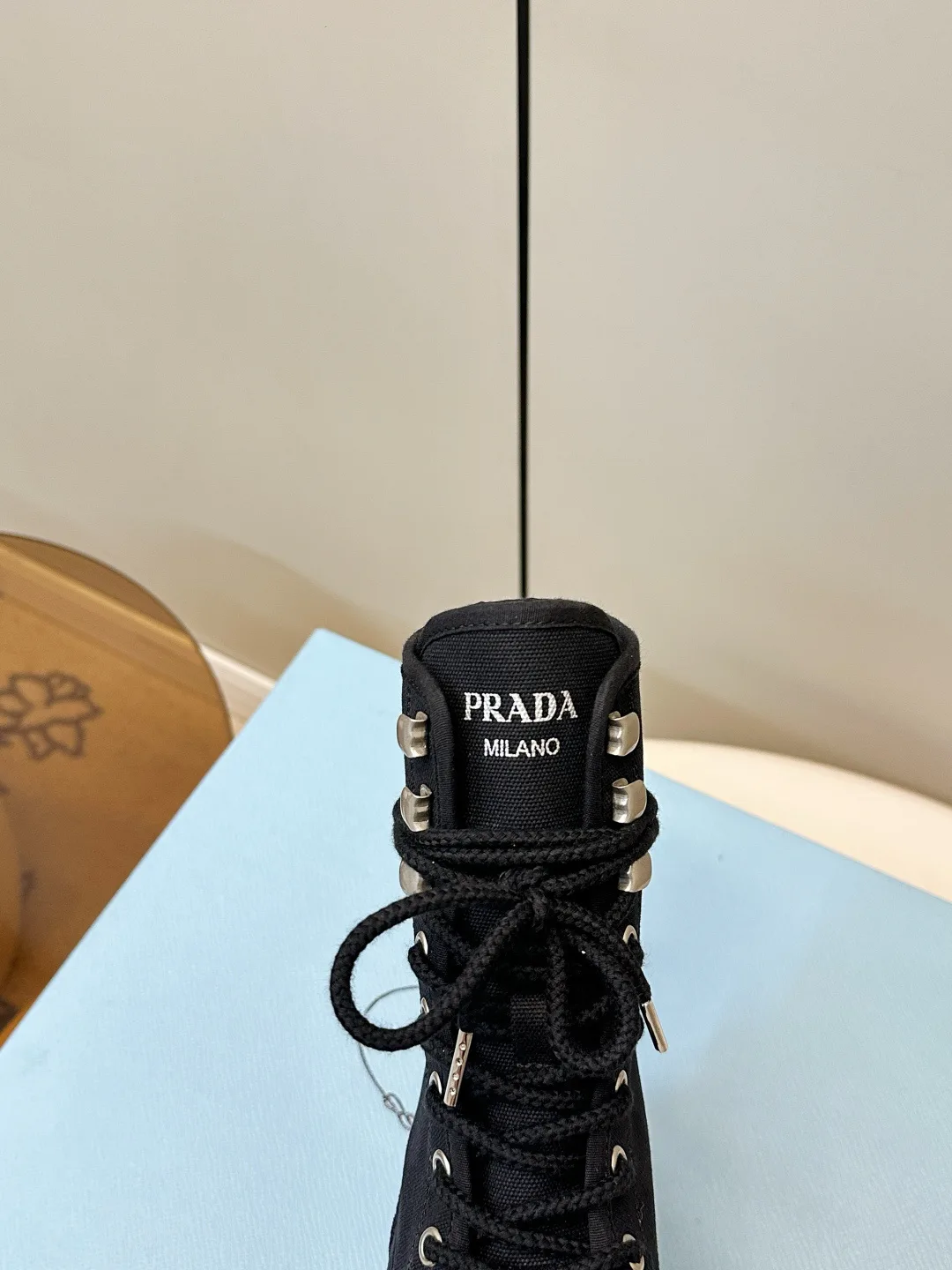 Ботинки Женские Prada 17407318