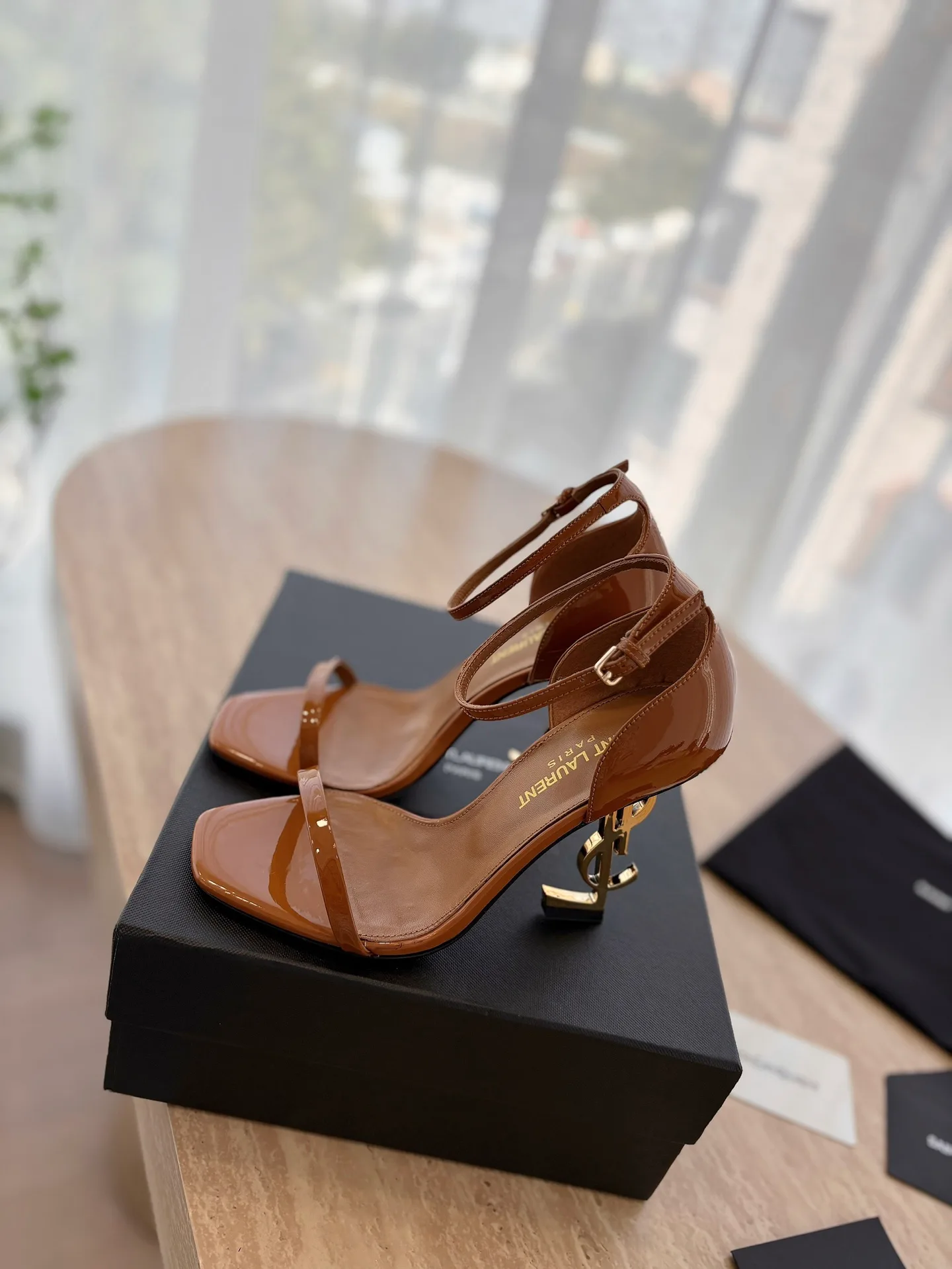 Босоножки Женские Saint Laurent 12815361
