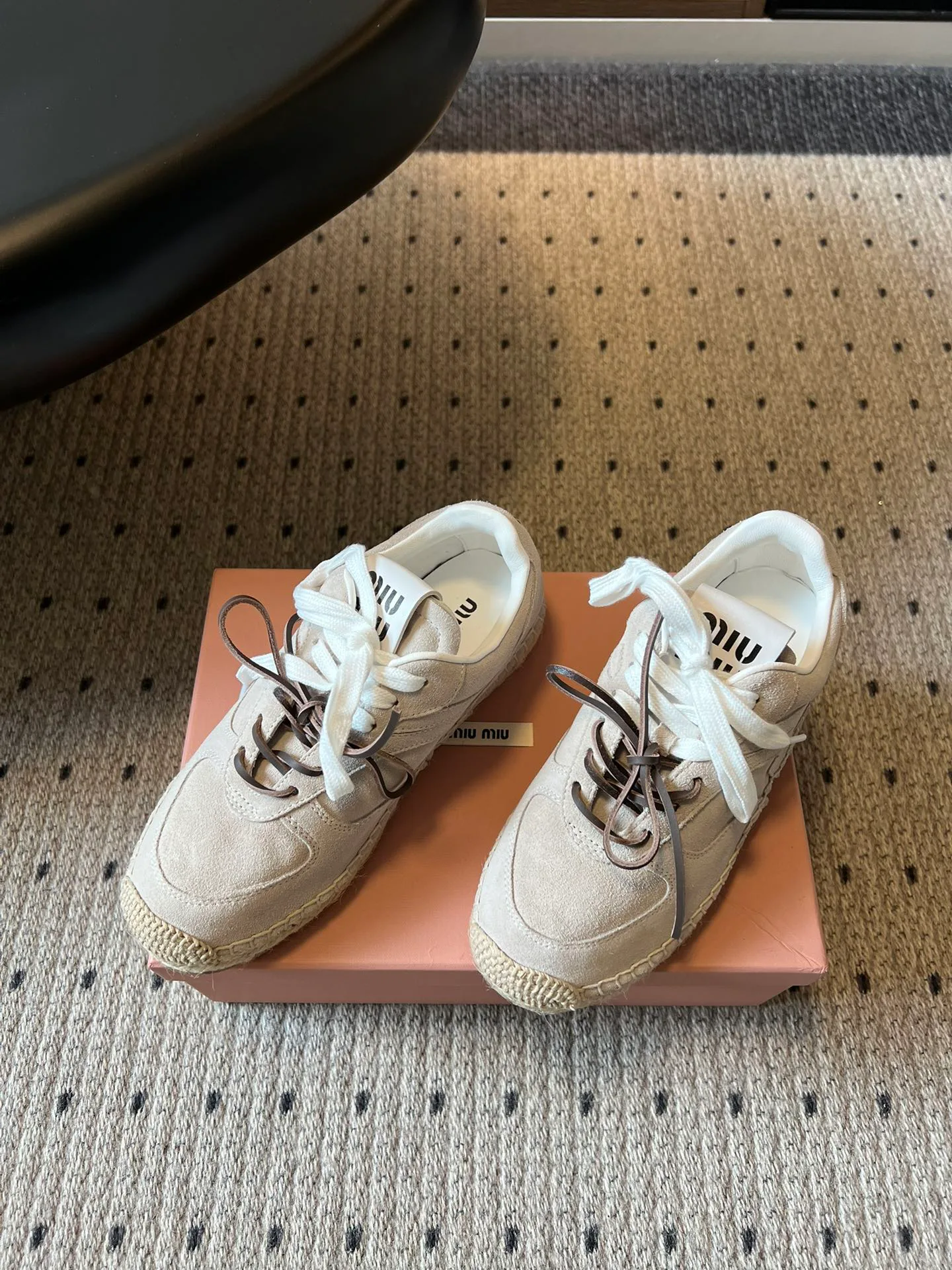 Кроссовки Женские Miu Miu 12952887