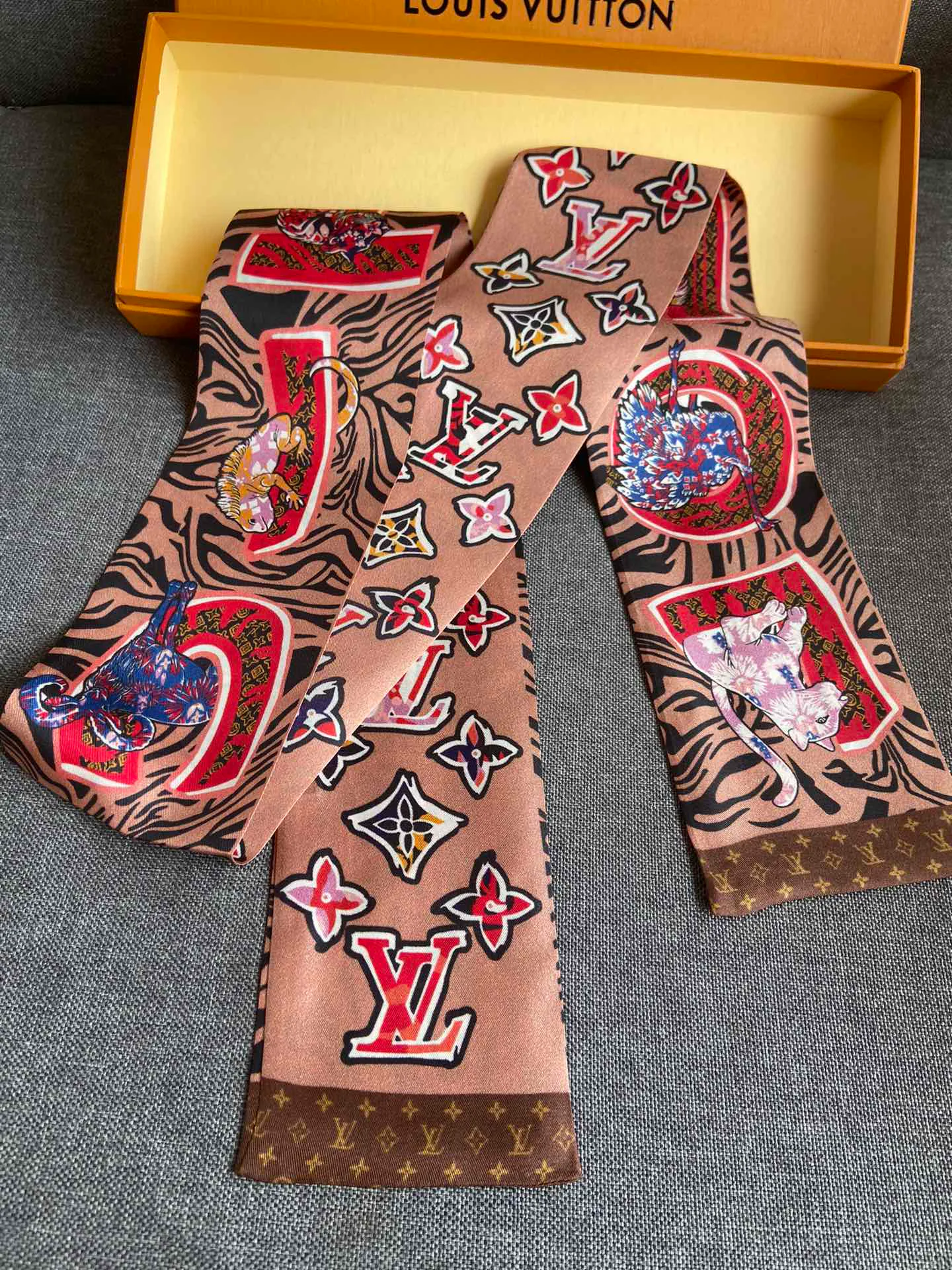 Платки Louis Vuitton 11986206