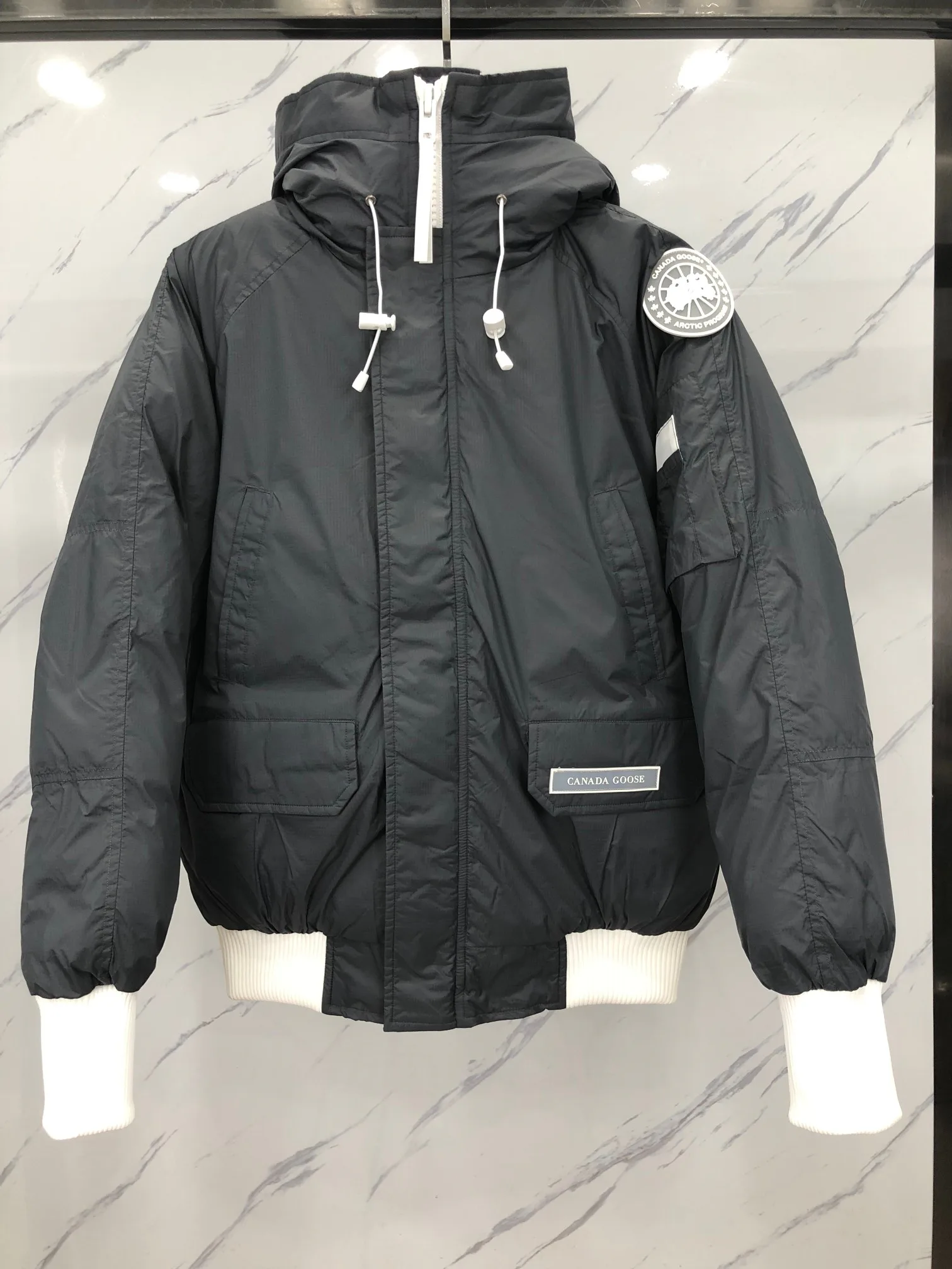 Куртки И Пуховики Женские Canada Goose 1657460