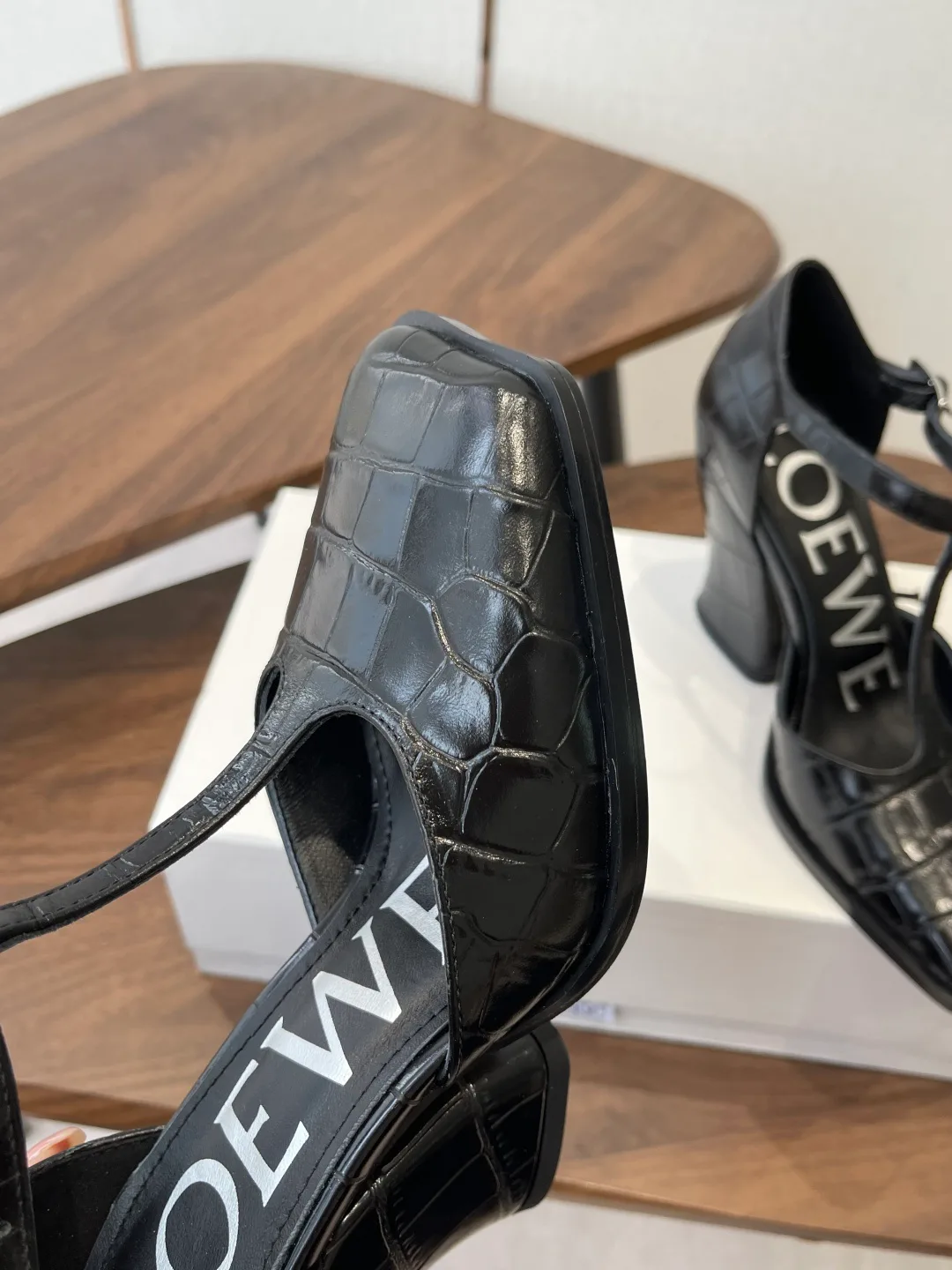 Сандалии Женские Loewe 1284404