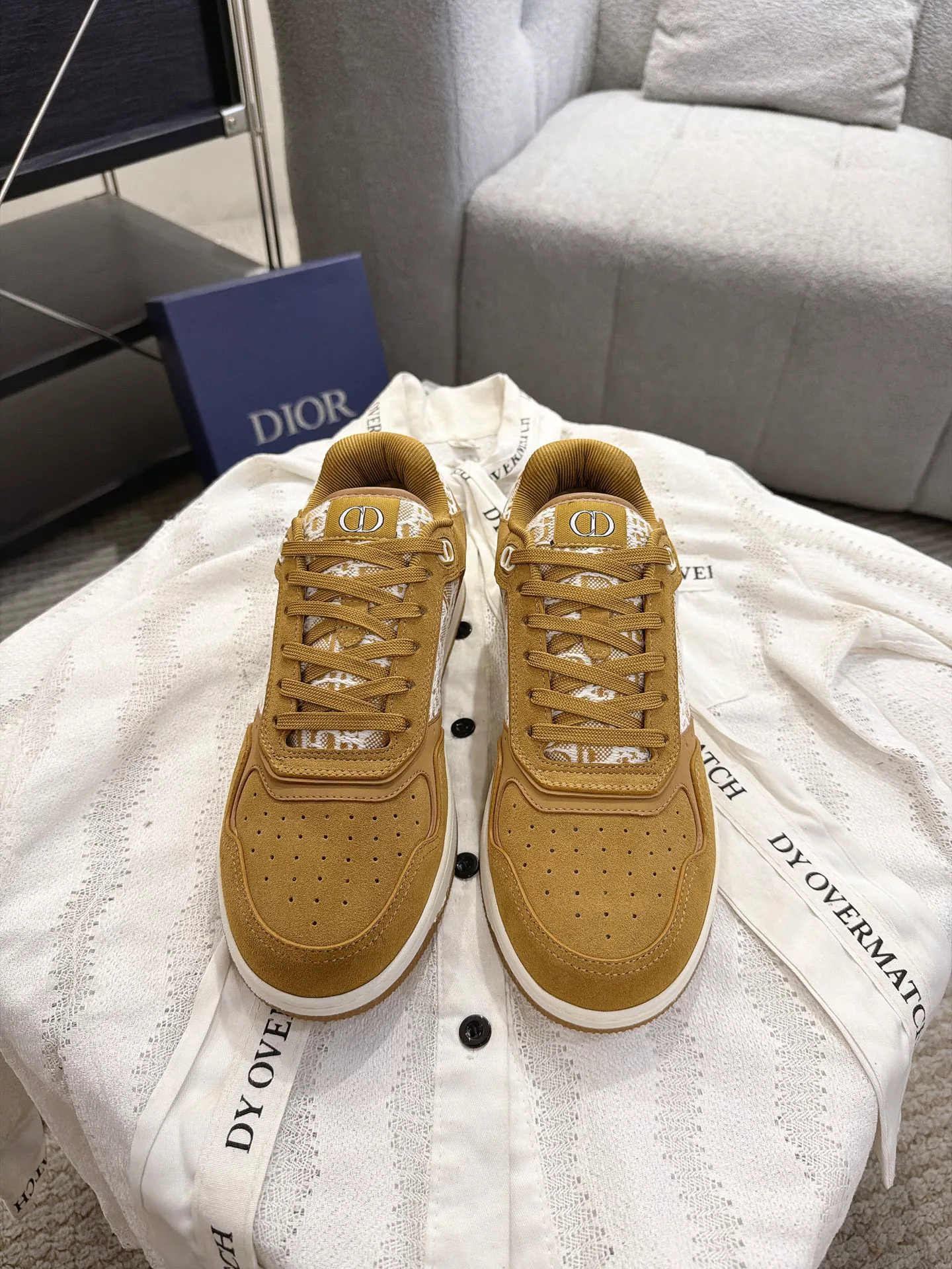 Кроссовки Женские Christian Dior 18233146