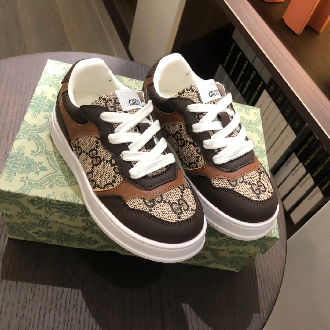 Кроссовки Женские Gucci 18445136