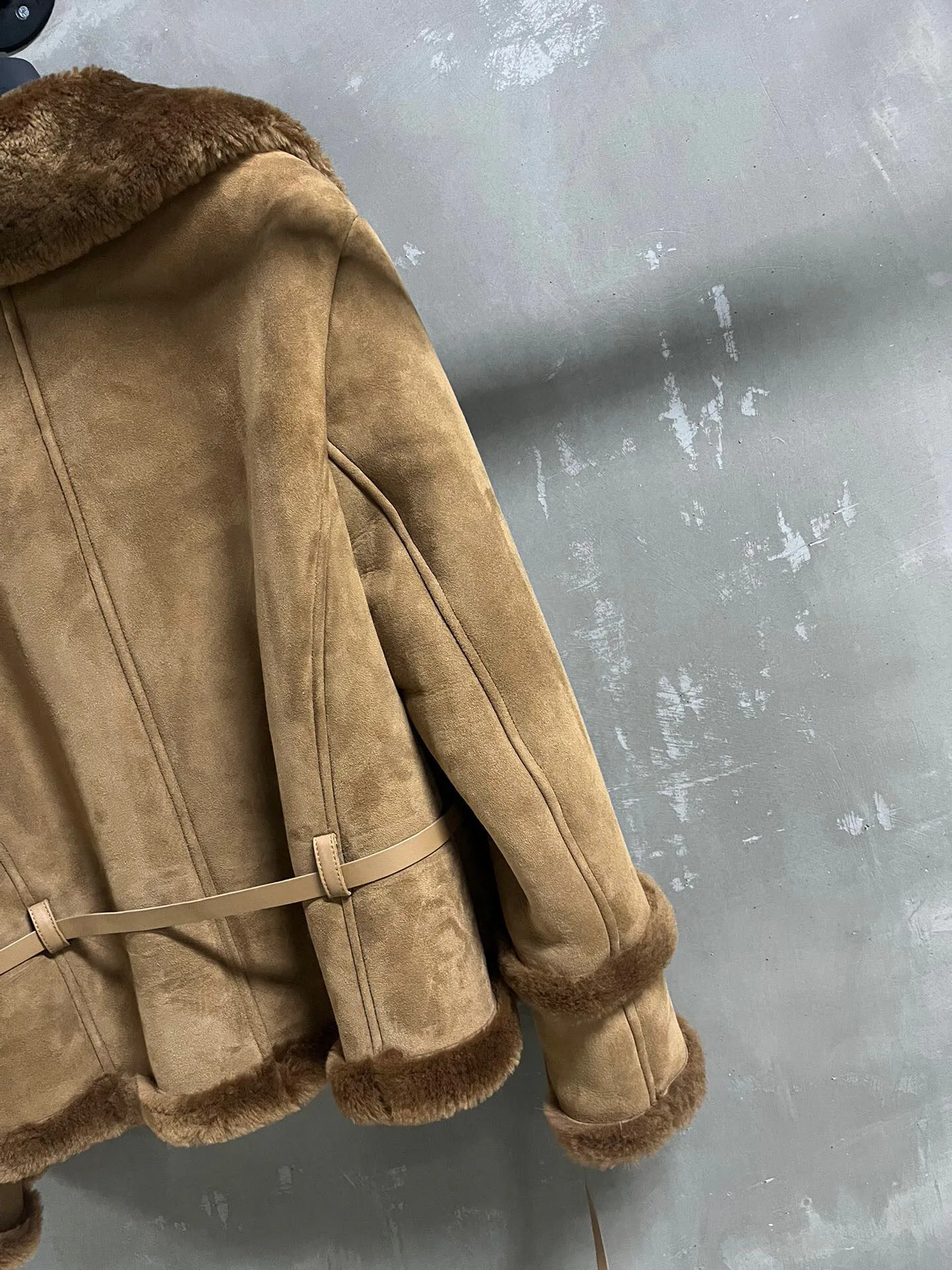 Кожаные Куртки И Дублёнки Женские Christian Dior 886923