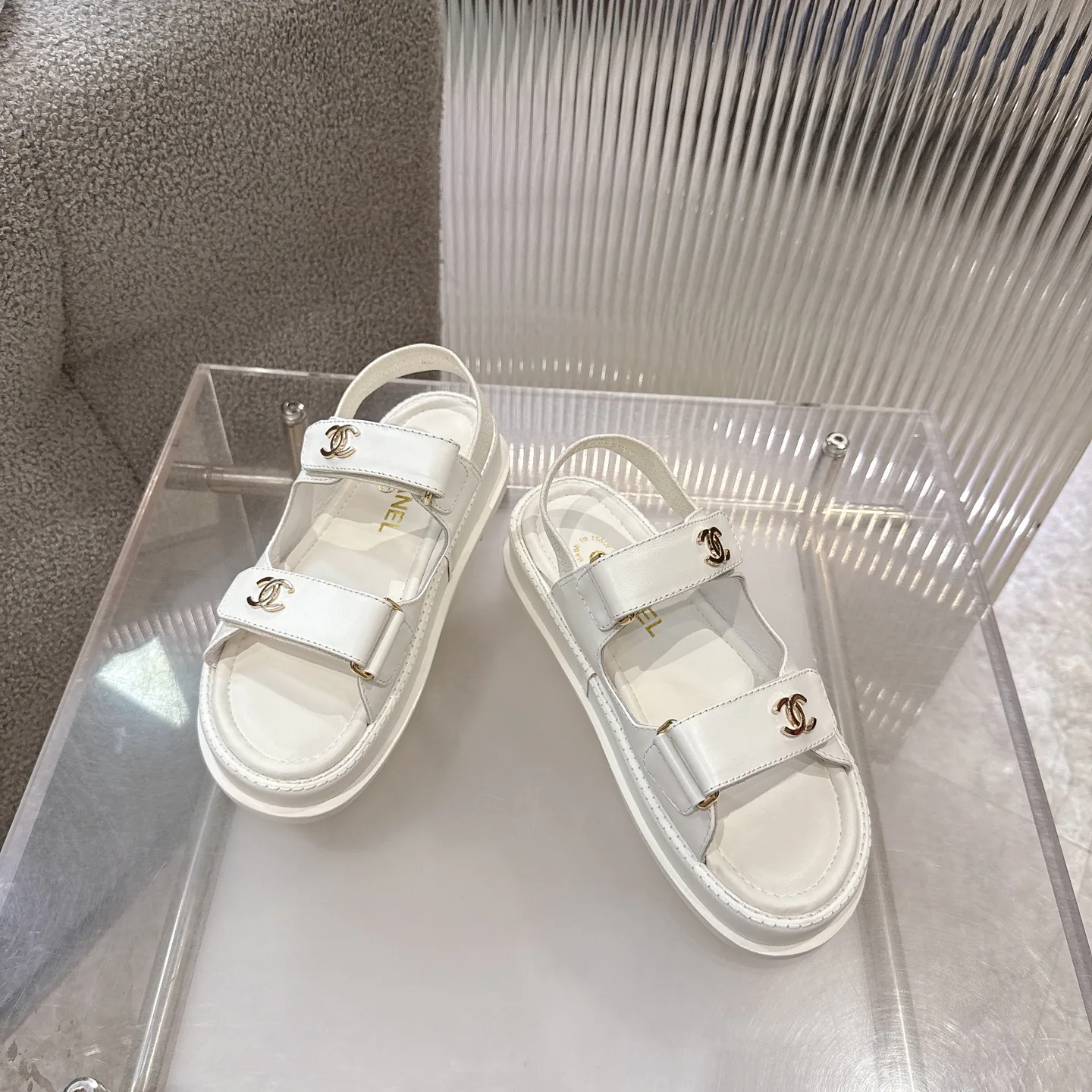 Сандалии Женские Chanel 11689191