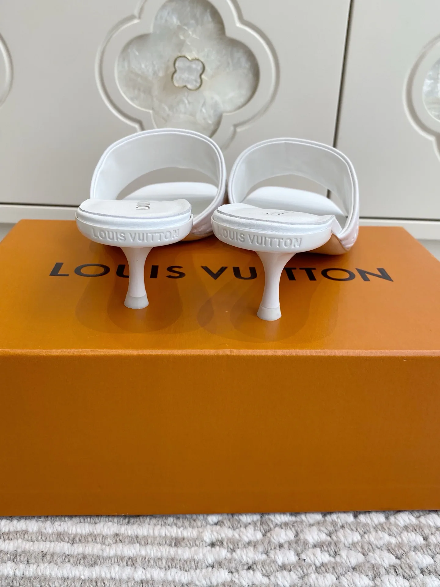 Мюли И Сабо Женские Louis Vuitton 12779805