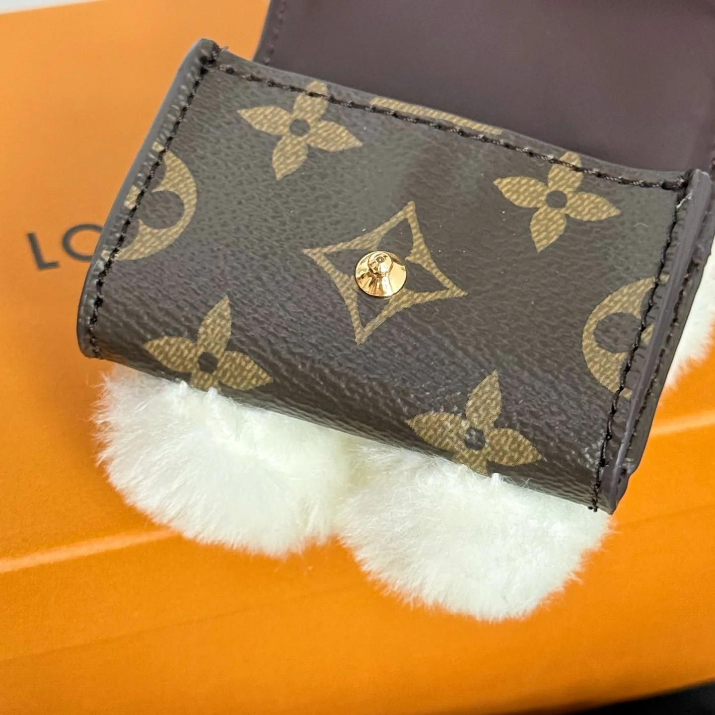 Ключницы Louis Vuitton 17886411