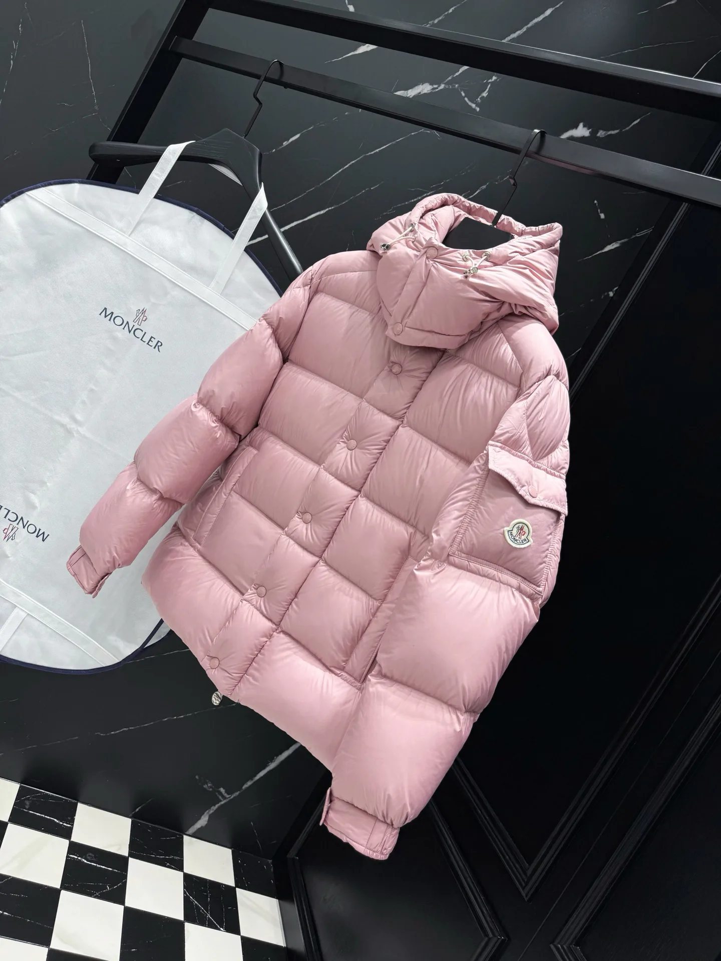 Куртки И Пуховики Женские Moncler 18035671