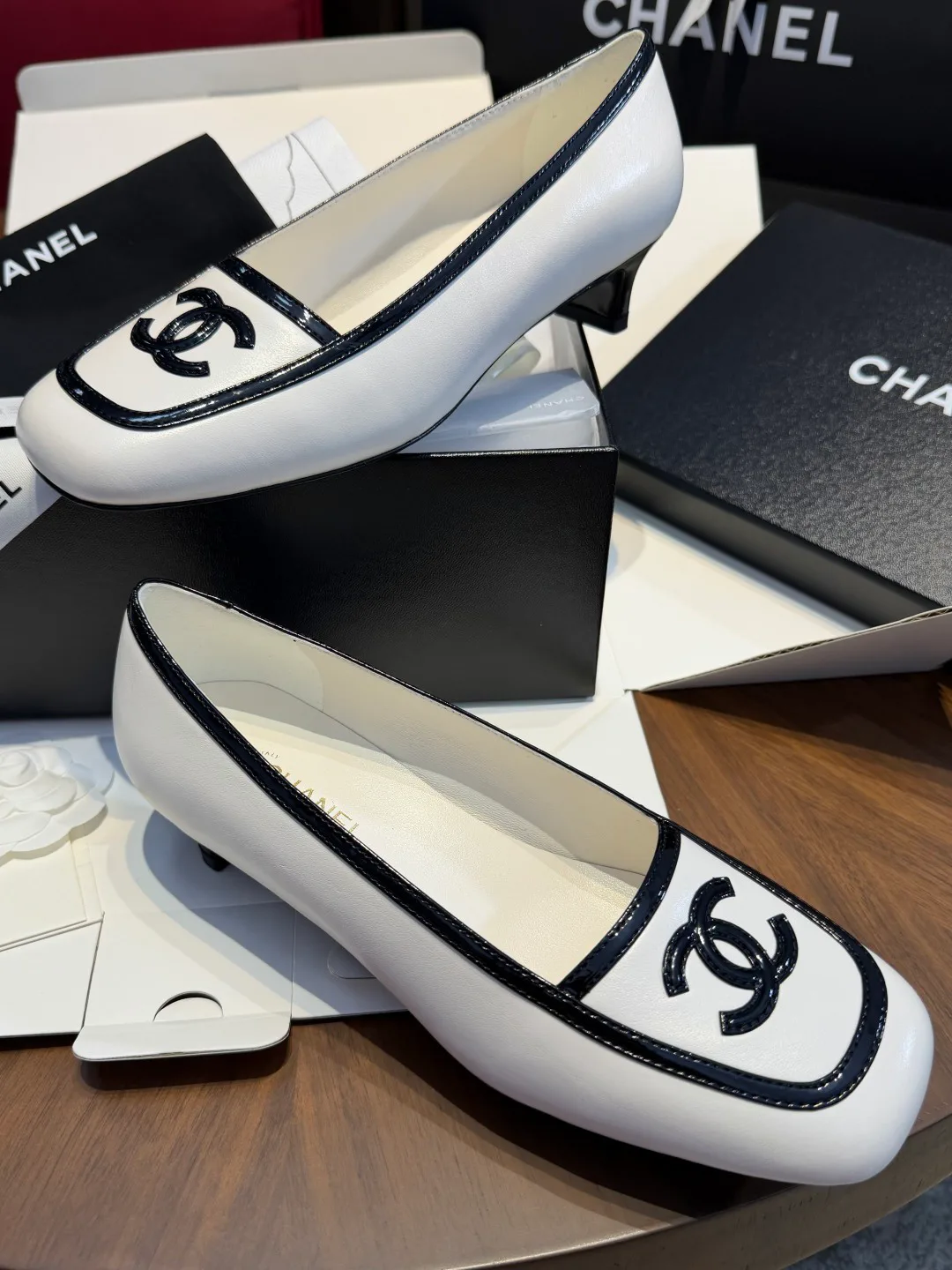 Туфли Женские Chanel 17892596