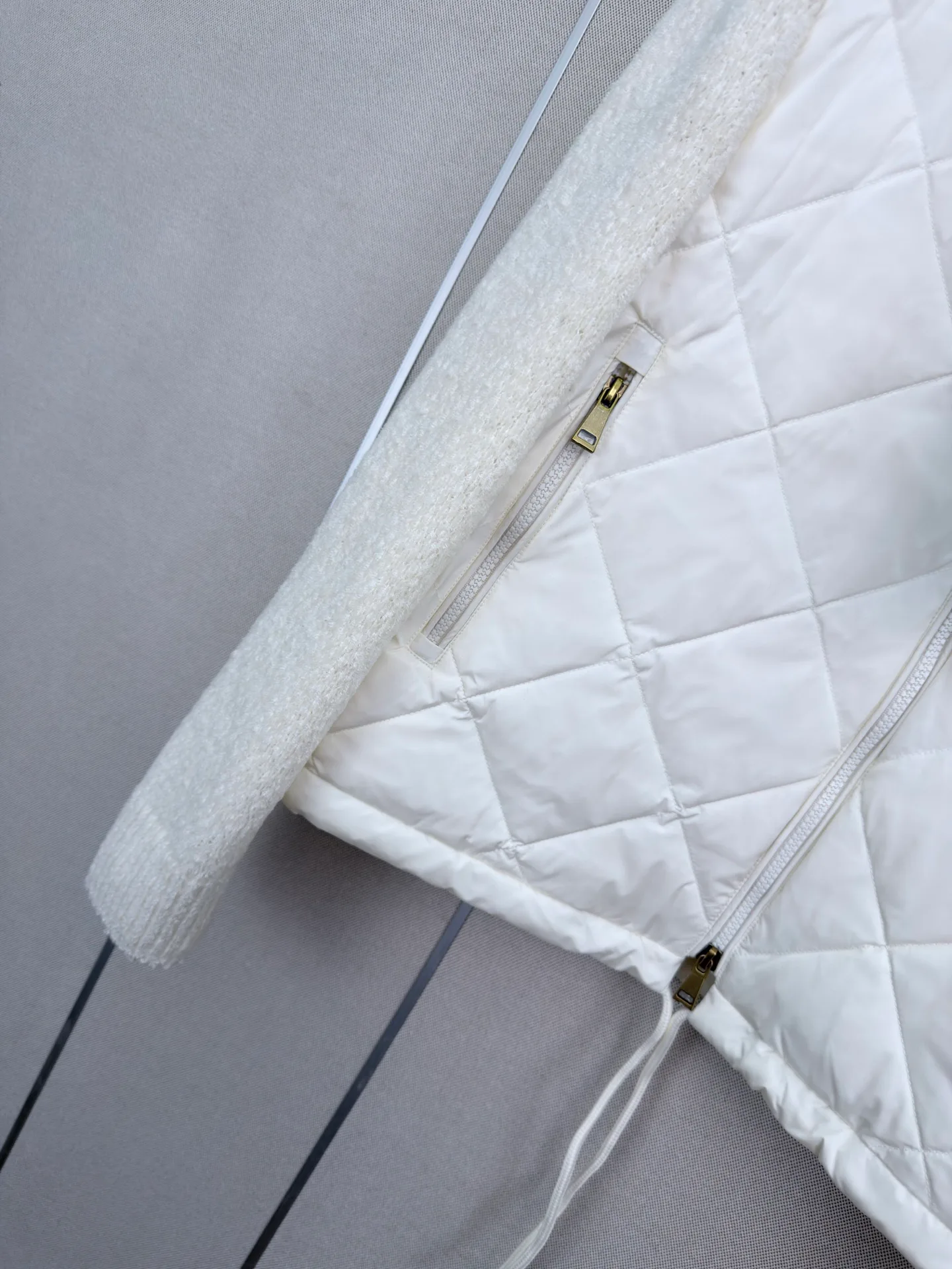 Куртки И Пуховики Женские Moncler 18203546