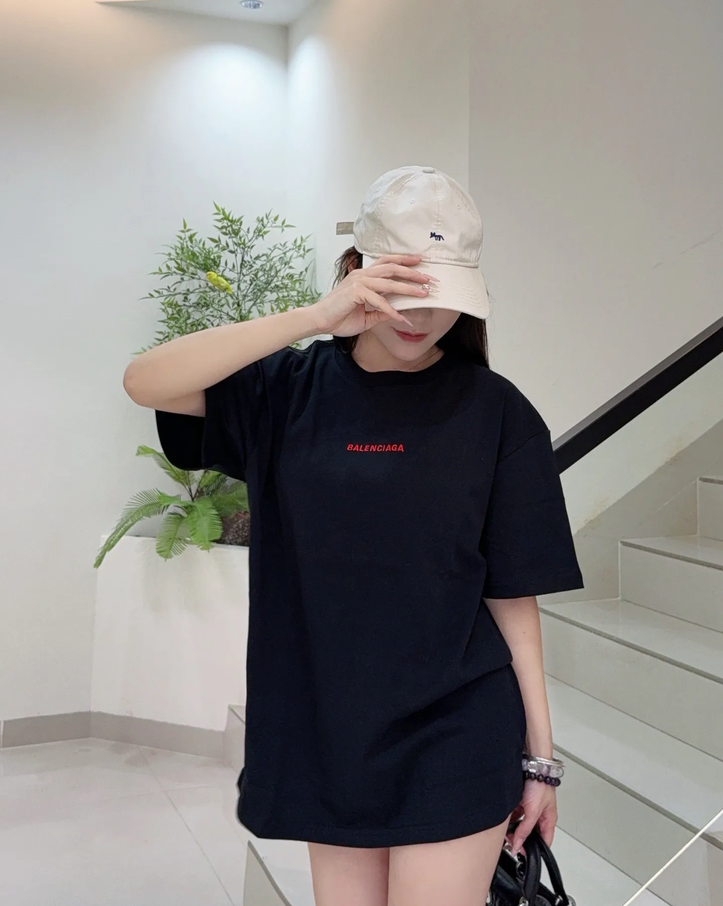 Футболки Женские Balenciaga 1859982