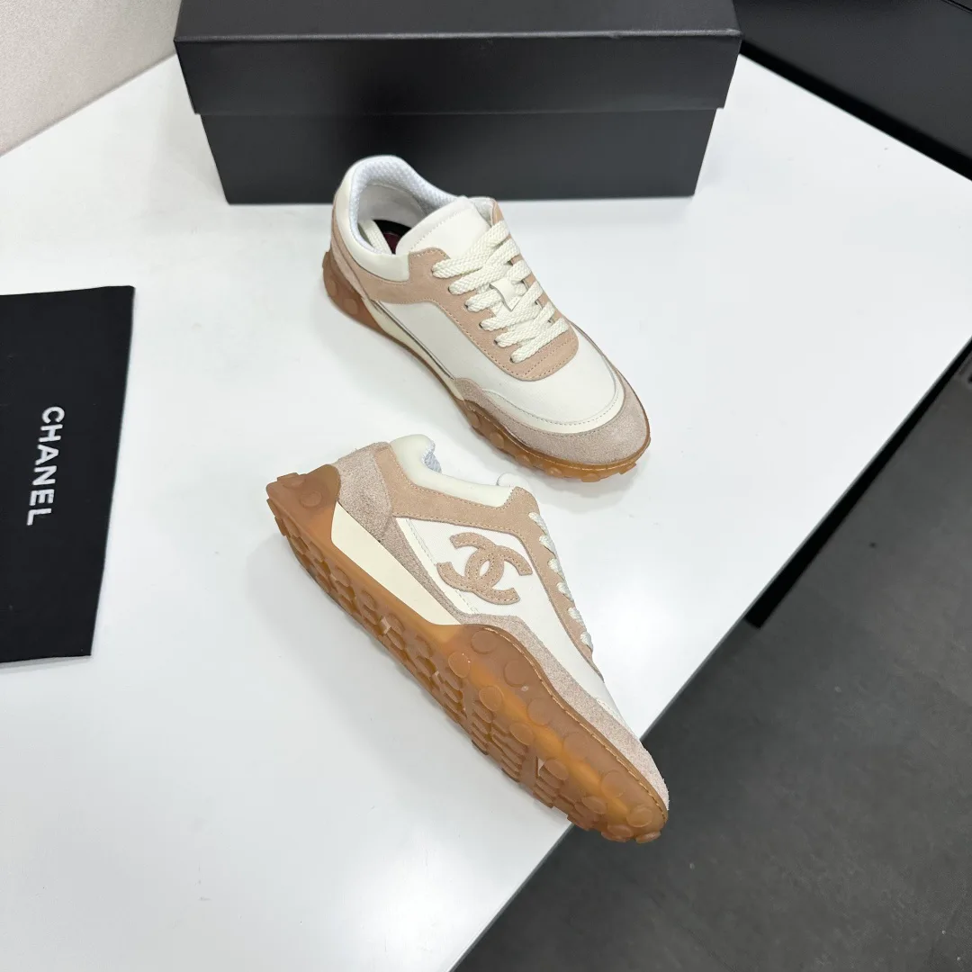 Кроссовки Женские Chanel 18025581