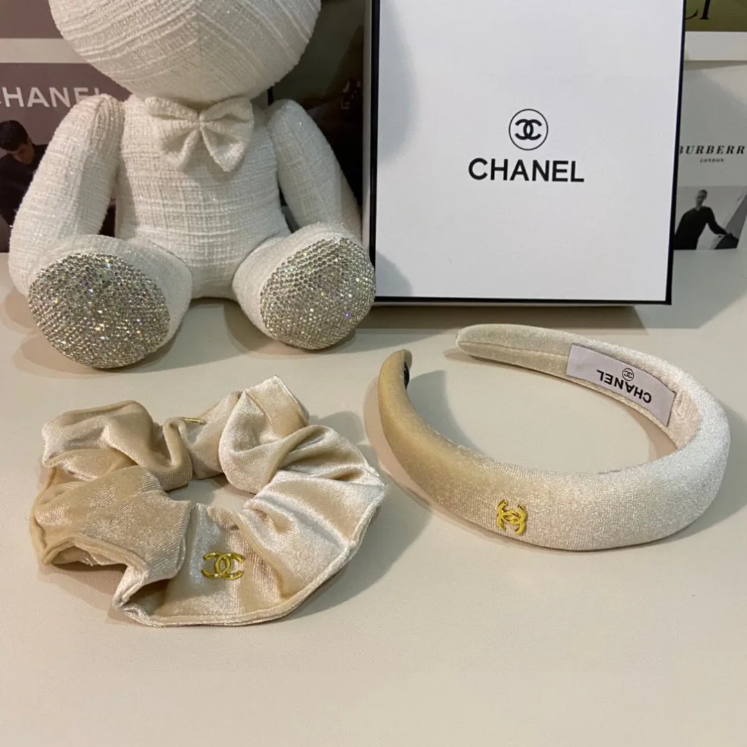 Головные Уборы Chanel 11469196