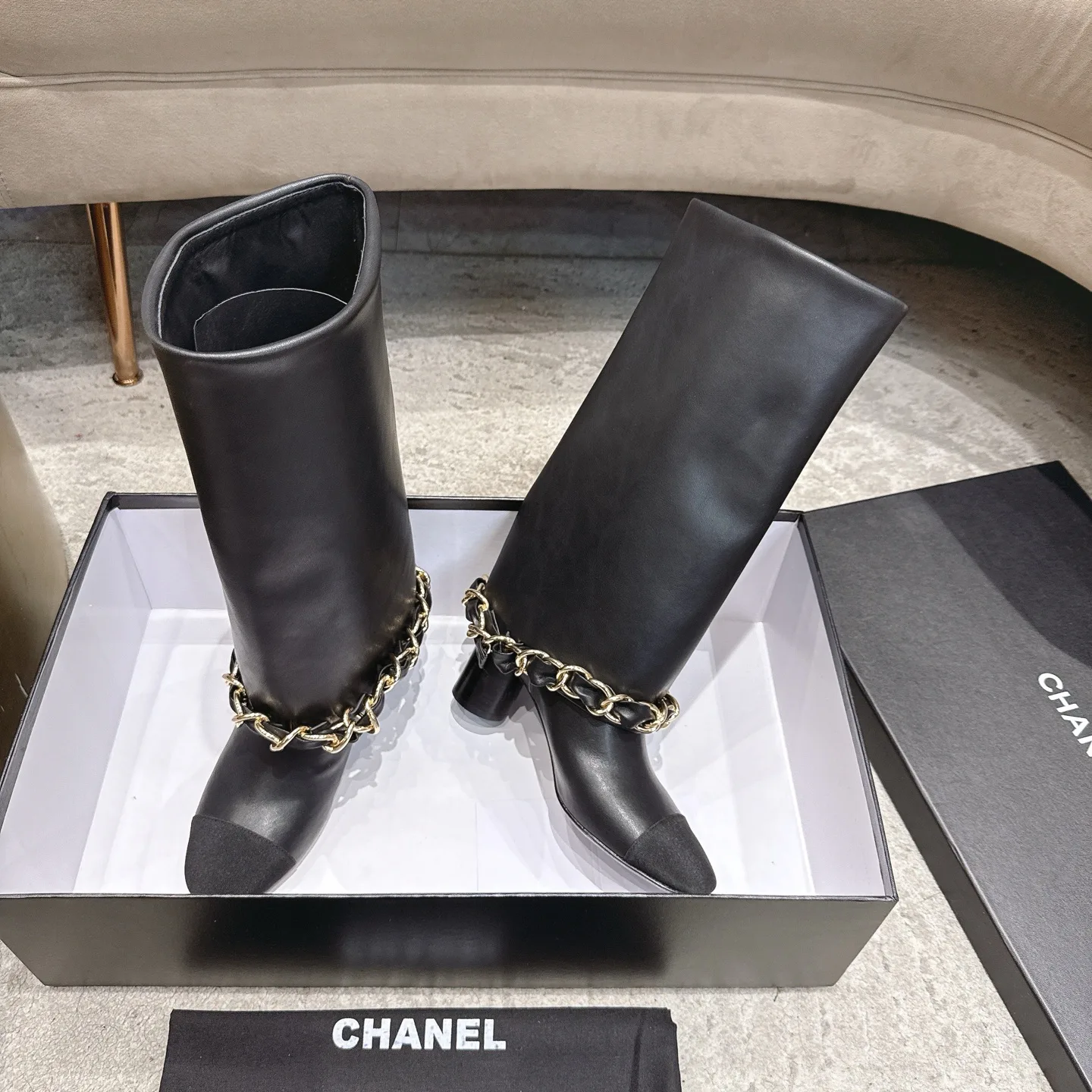 Сапоги Женские Chanel 18154573