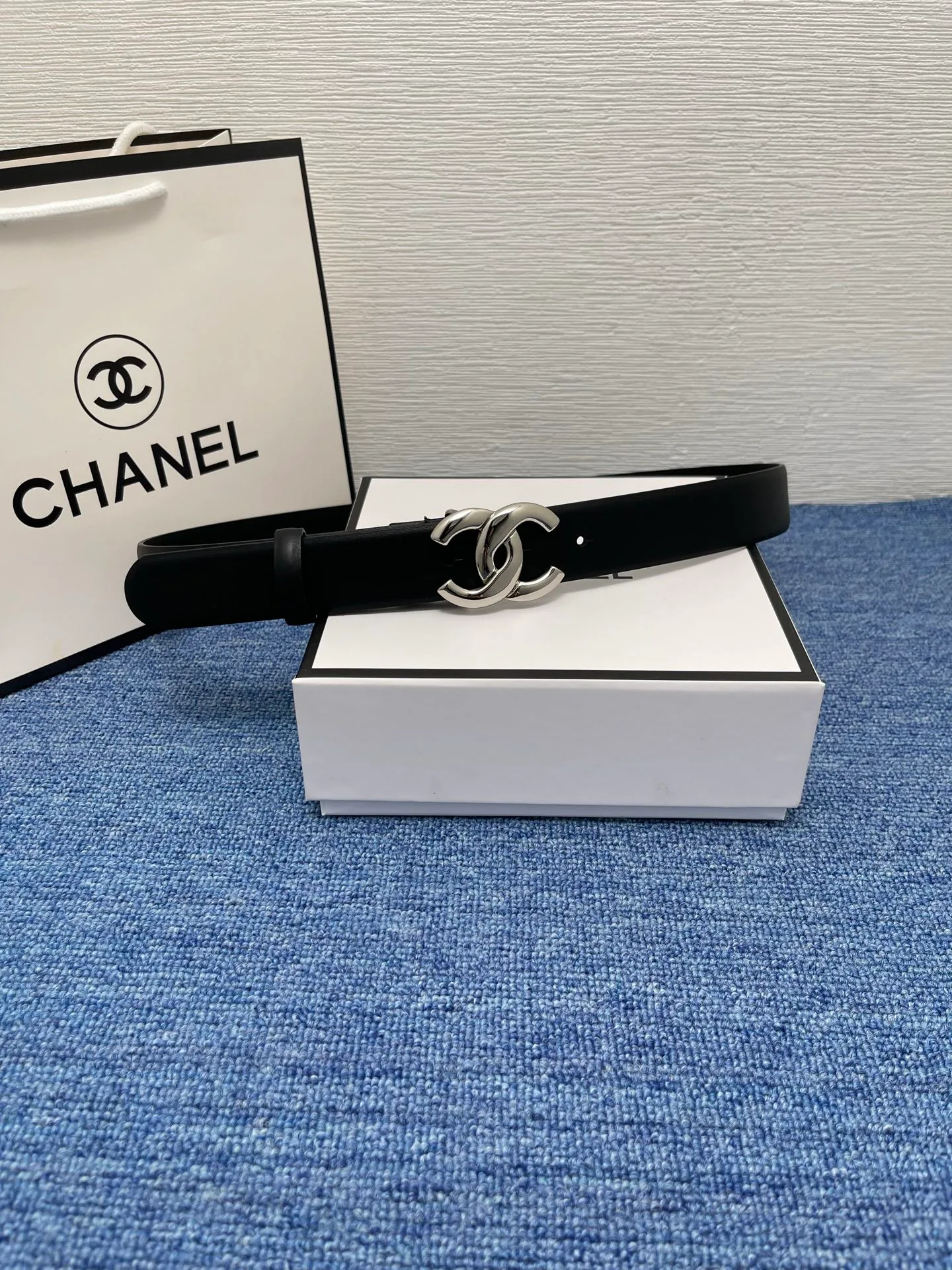 Ремни Chanel 1882200