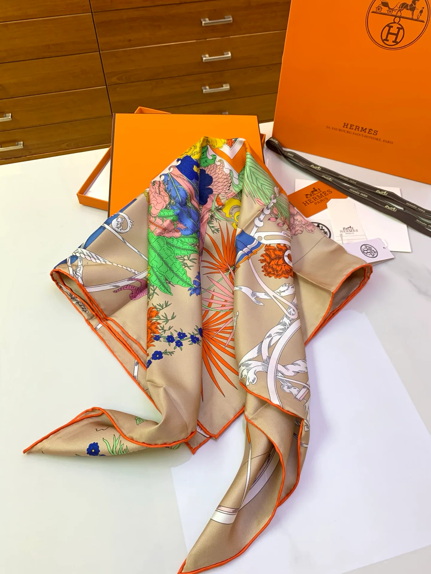 Платки Hermes 18040262