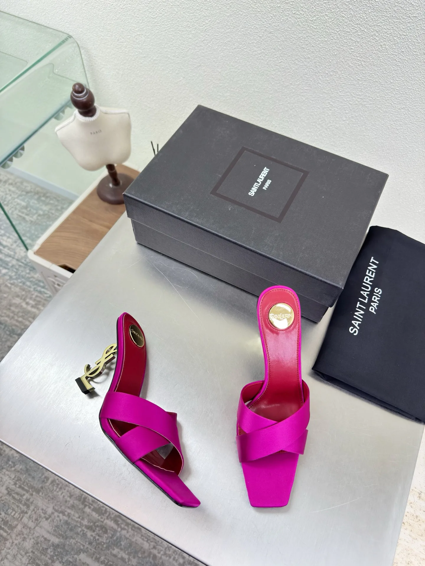 Босоножки Женские Saint Laurent 1693071