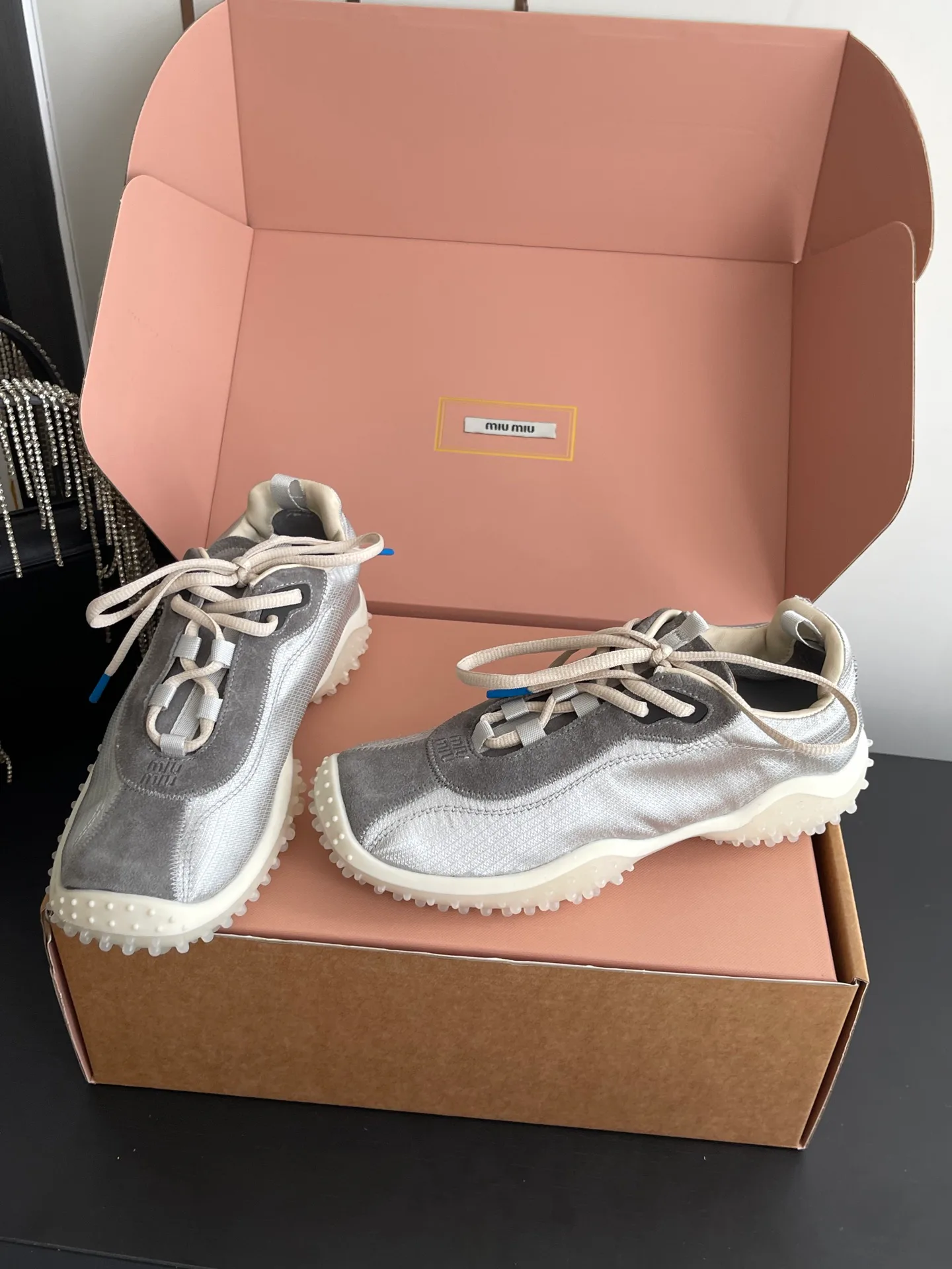 Кроссовки Женские Miu Miu 17554330