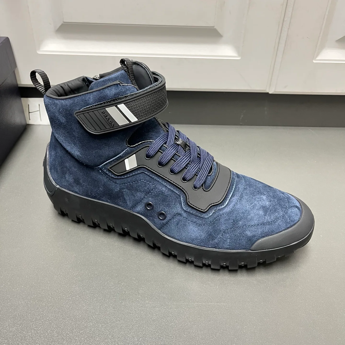 Кроссовки Мужские Prada 1140882