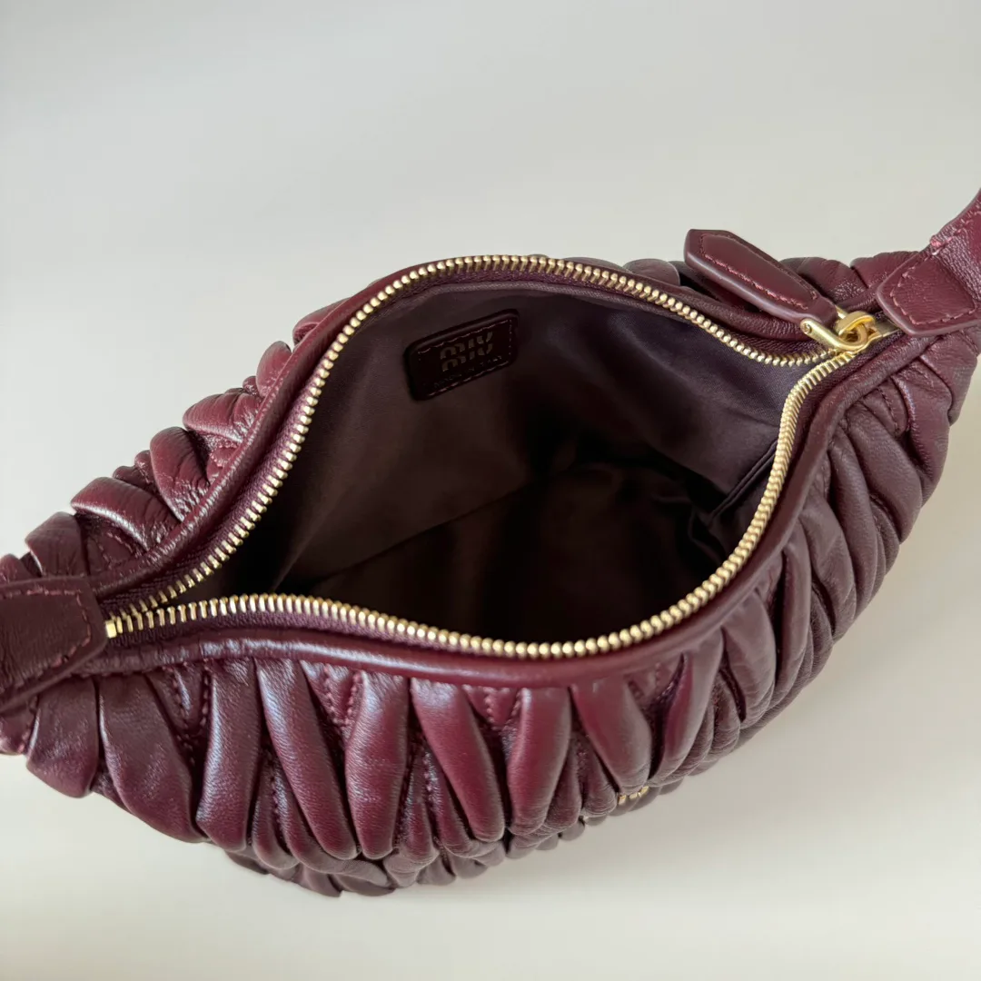 Сумки На Ремне Женские Miu Miu 115432