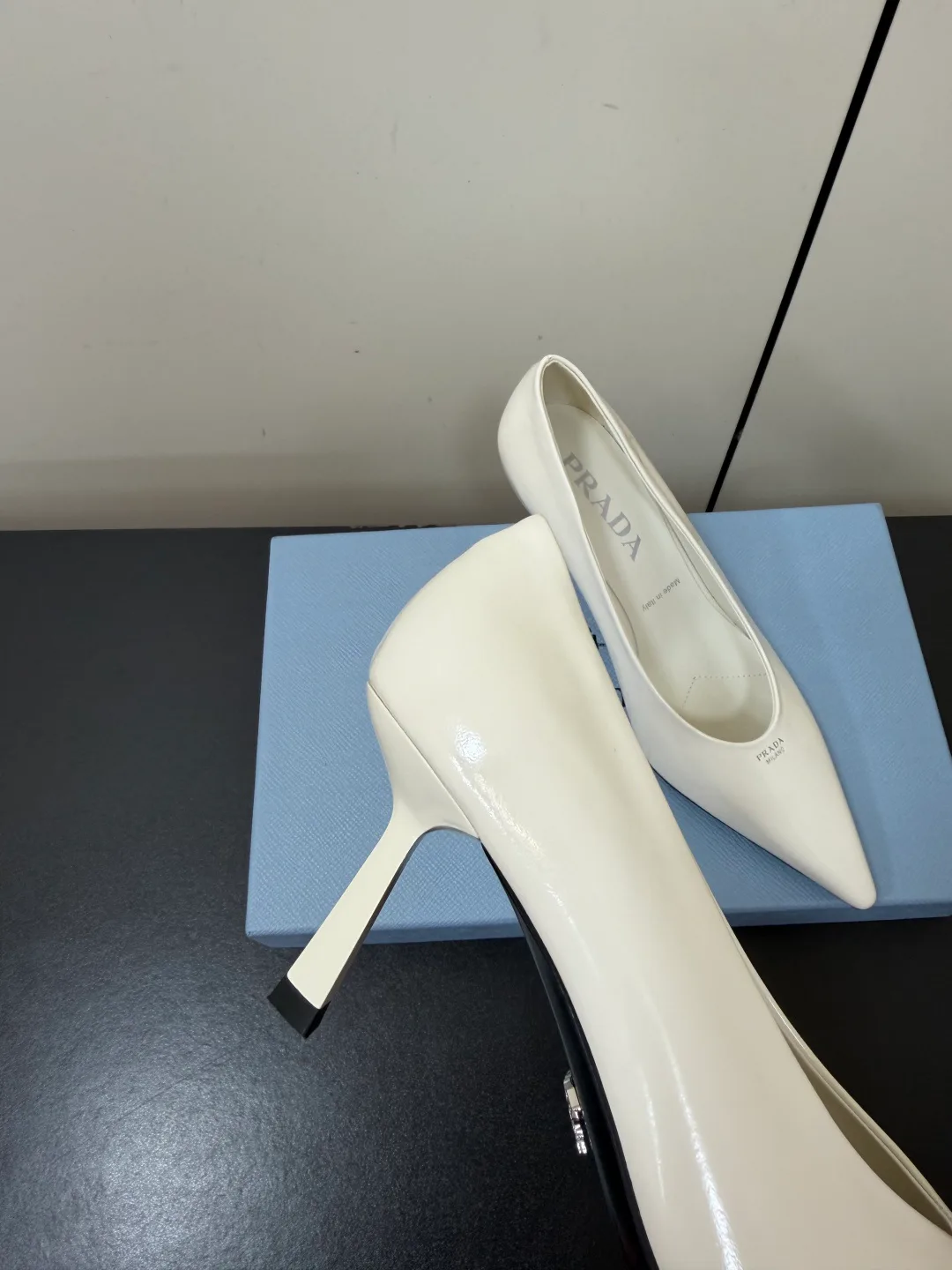 Туфли Женские Prada 17456128