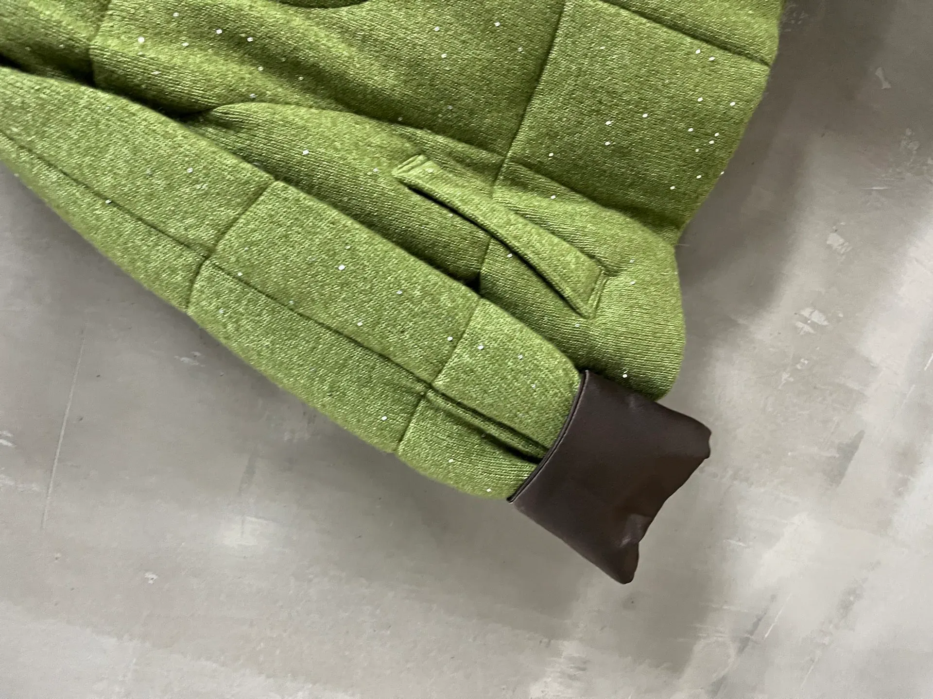 Куртки И Пуховики Женские Chanel 662205