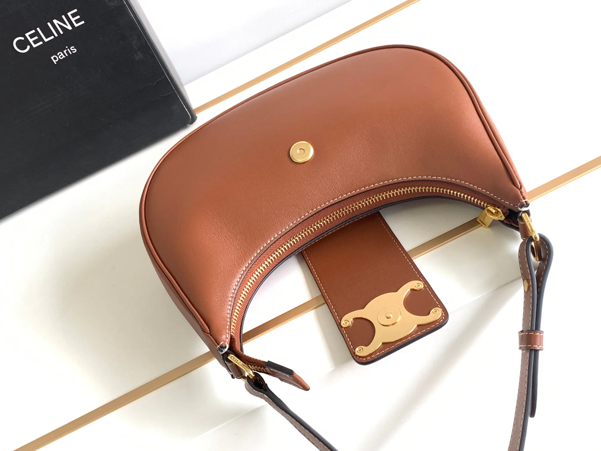 Классические Сумки Женские Celine 11488667