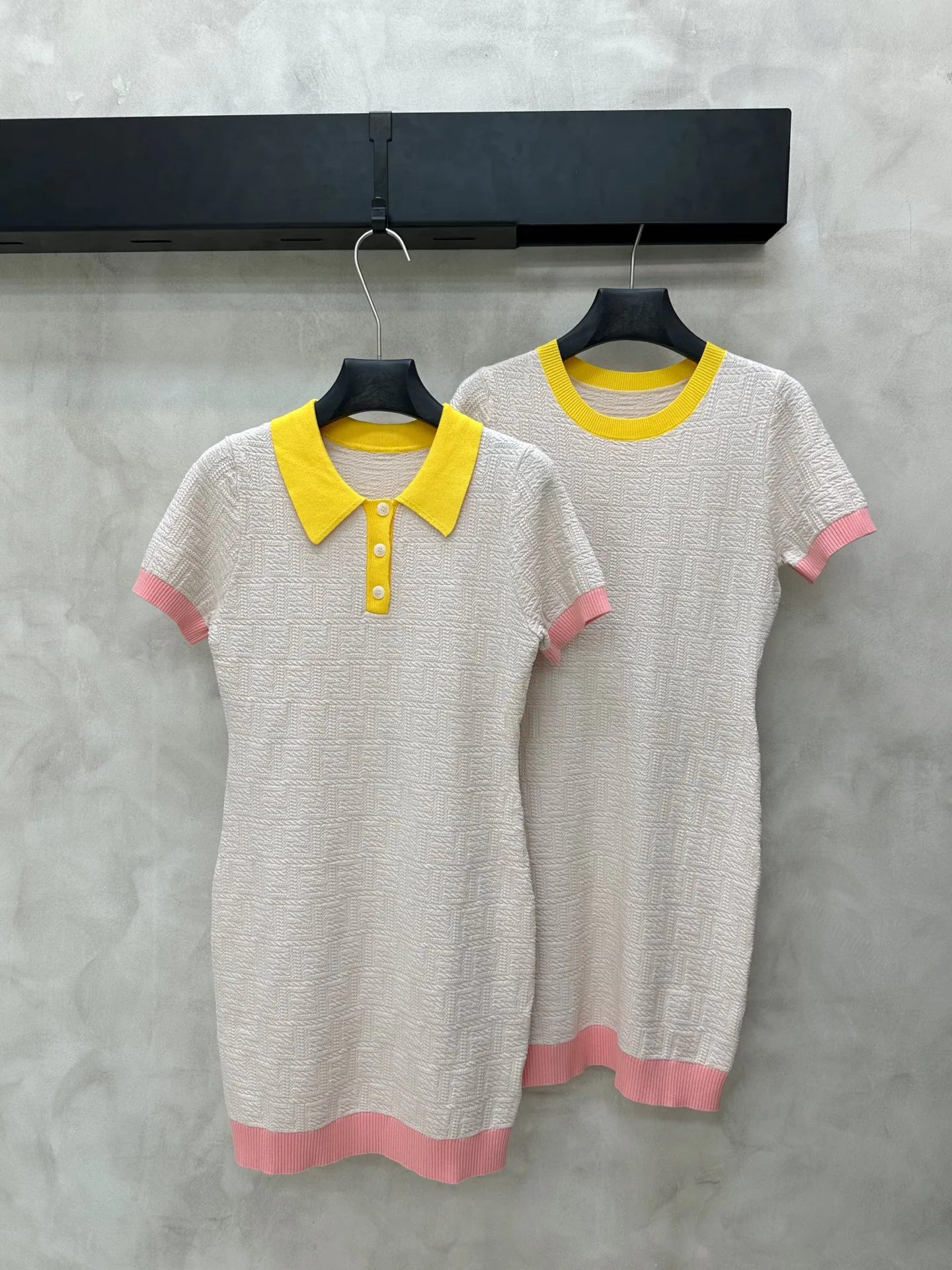 Джемперы И Свитеры Женские Fendi 12951753