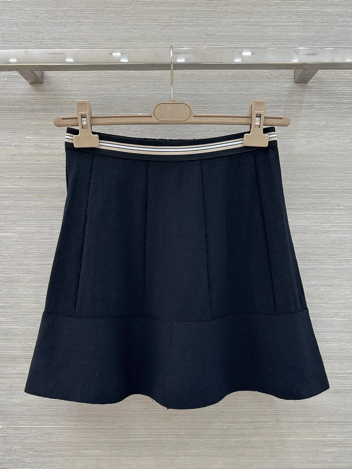 Юбки Женские Chanel 12288539