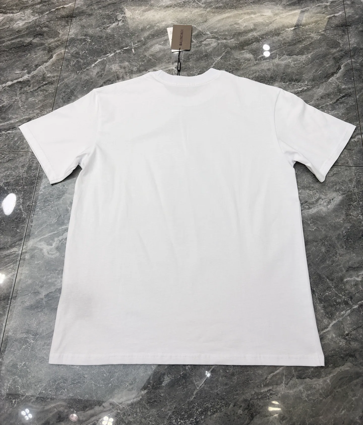 Футболки Женские Balenciaga 11424395