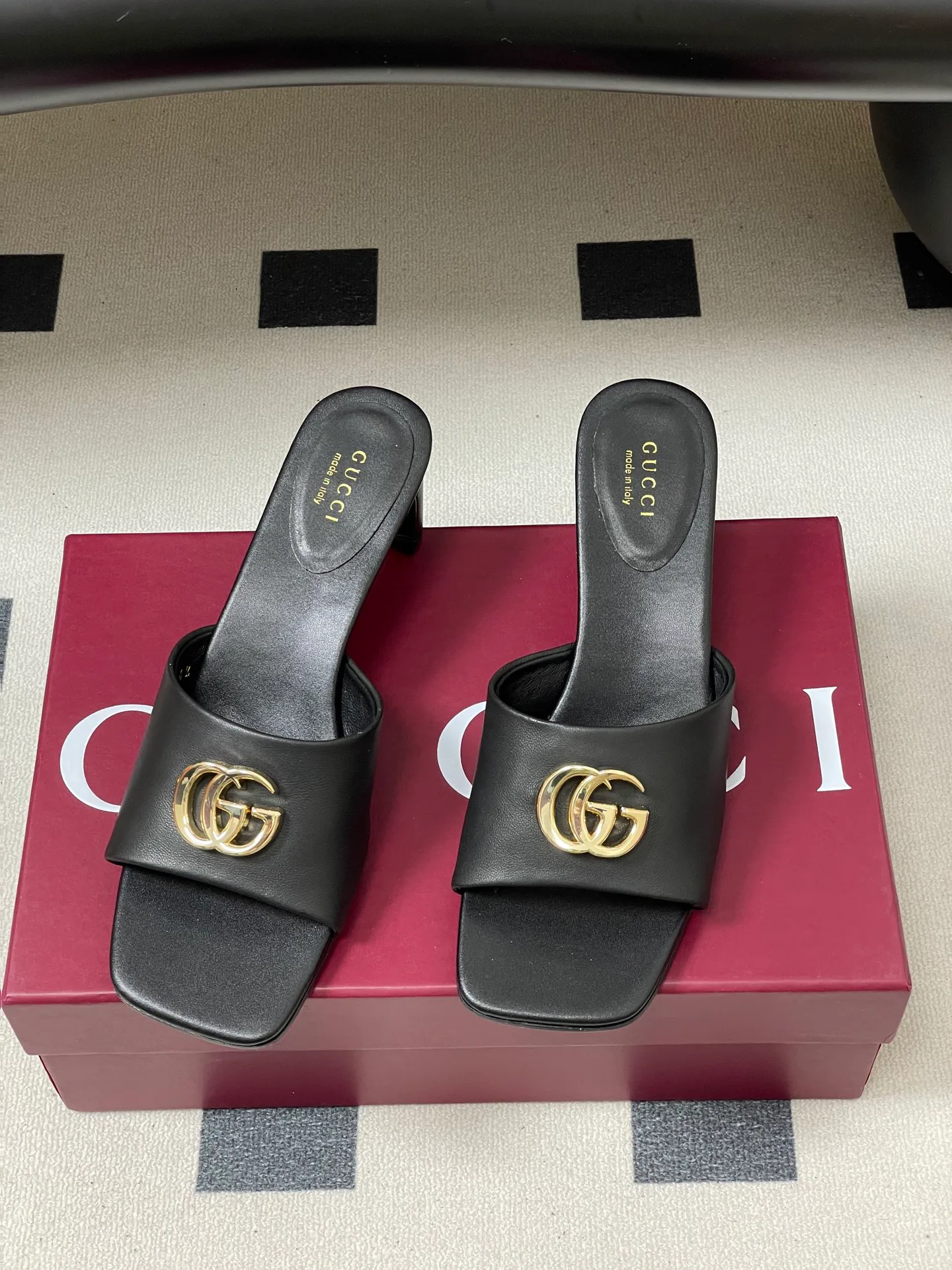Сандалии Женские Gucci 10395321