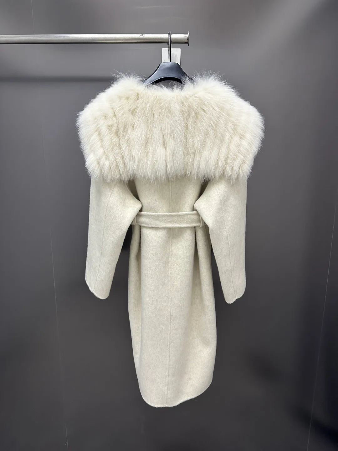Пальто Женские Max Mara 18902606