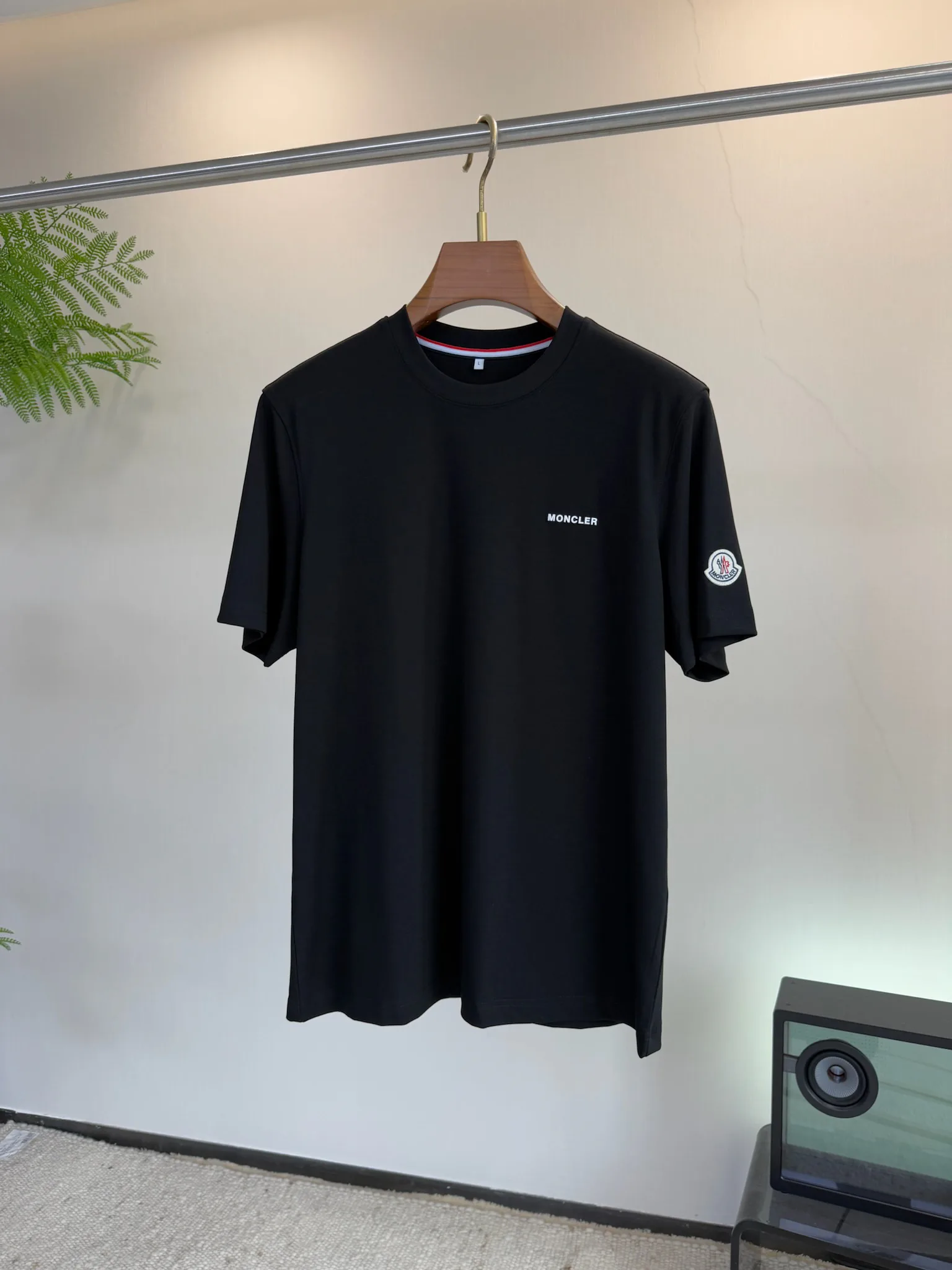 Футболки Мужские Moncler 11706095