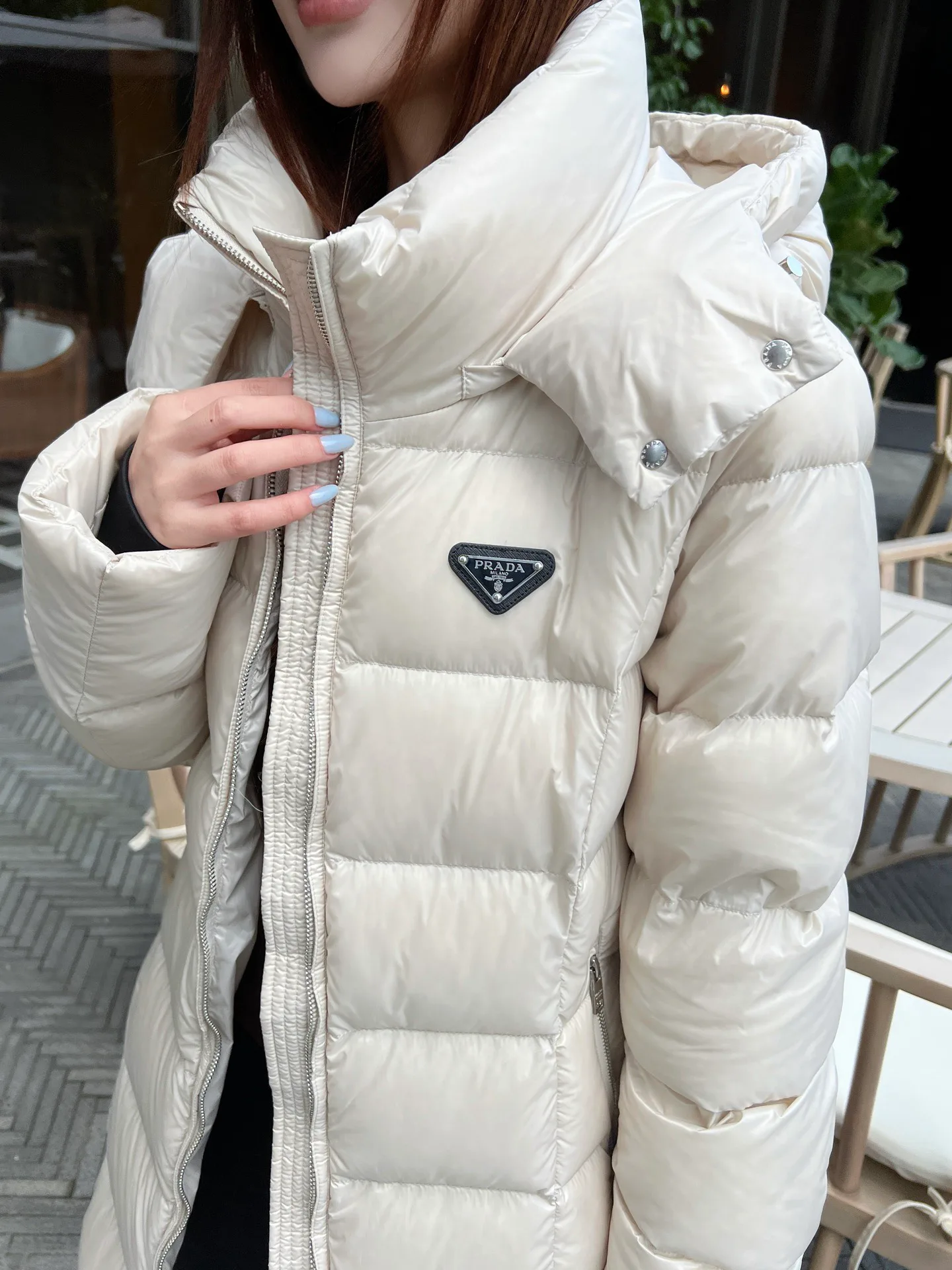 Куртки И Пуховики Женские Prada 18576959