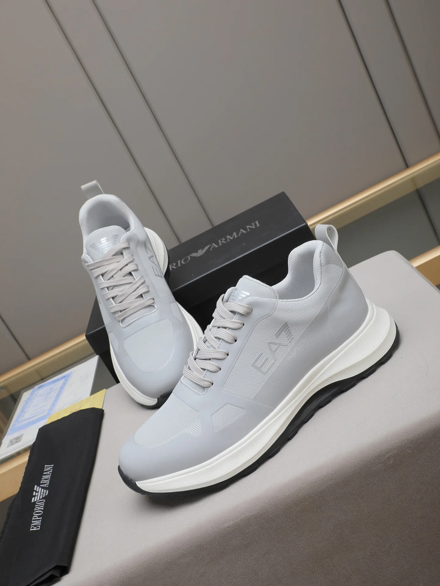 Кроссовки Мужские Armani 3316763