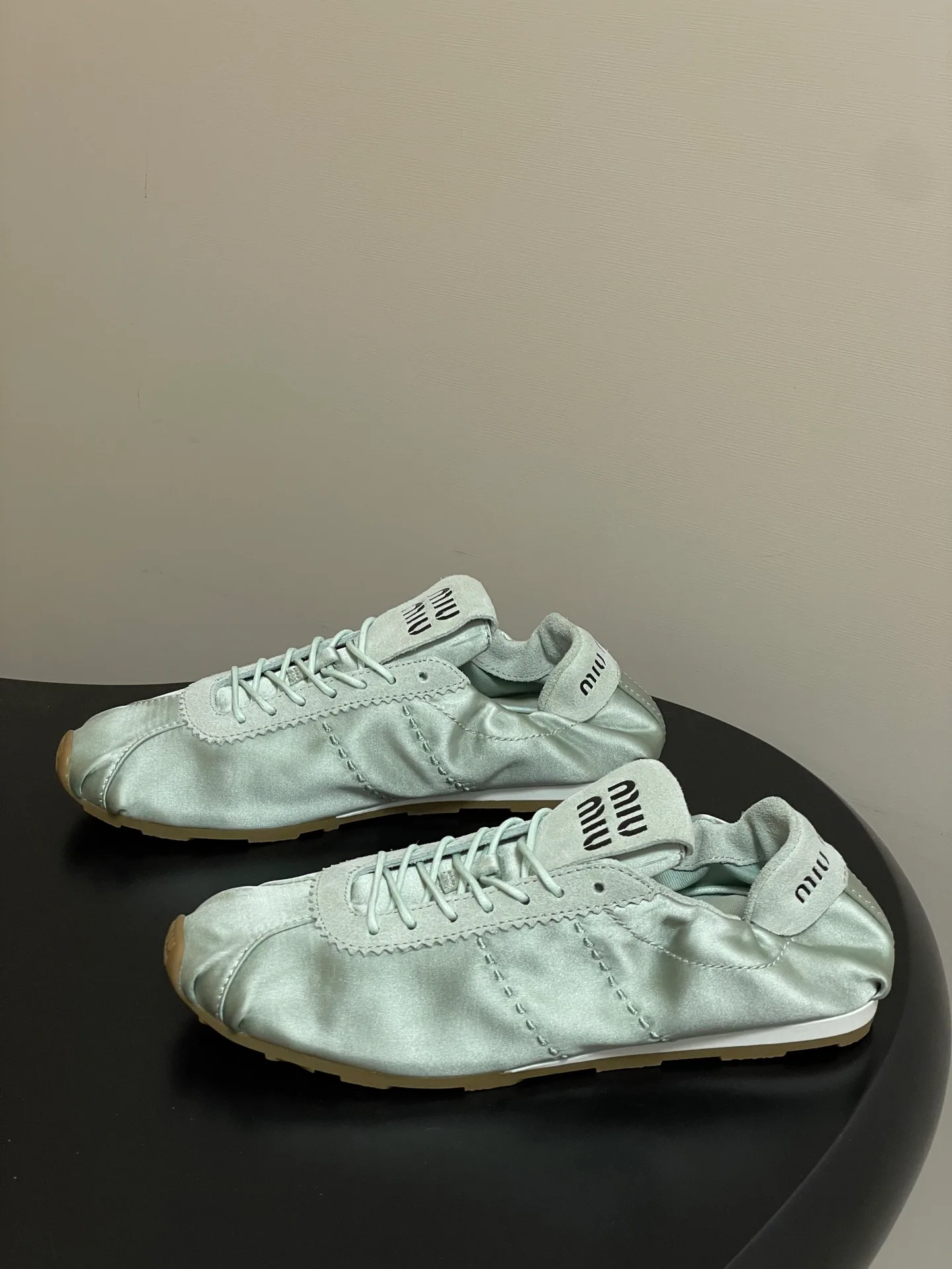 Кроссовки Женские Miu Miu 348774